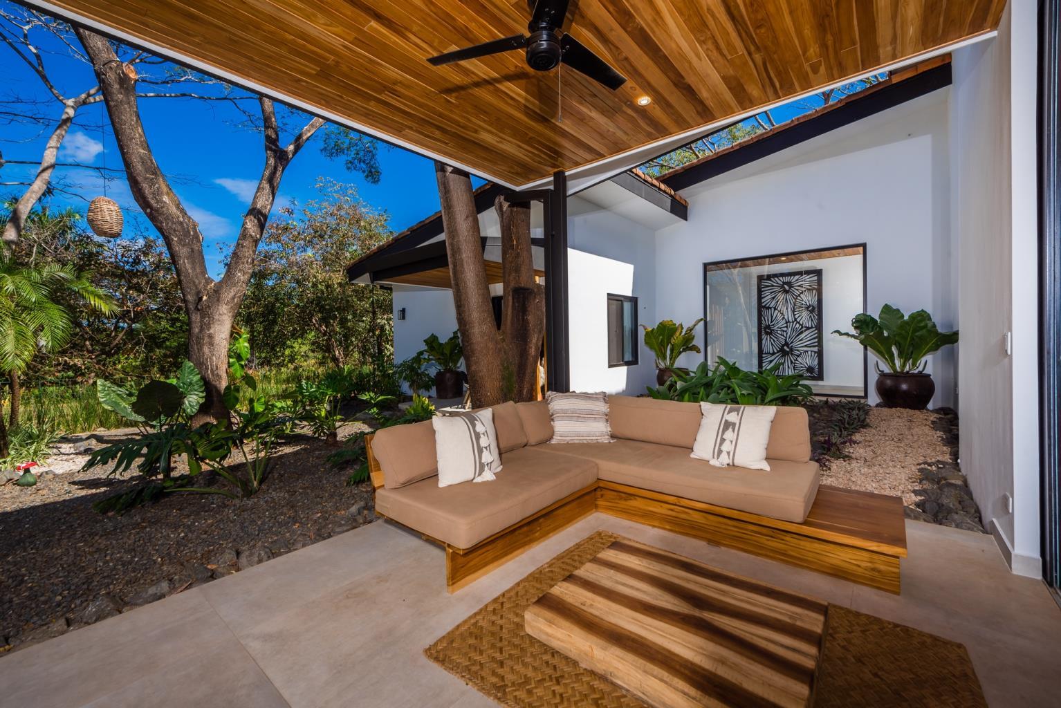 4 bed Single Family Homes For Sale in Tamarindo, Guanacaste - thumb 25