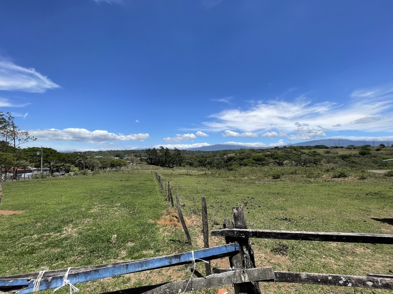 4 bed Single Family Homes For Sale in Ciudad Colon, San Jose - thumb 29