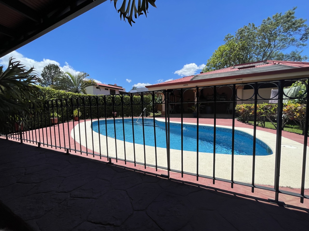 4 bed Single Family Homes For Sale in Ciudad Colon, San Jose - thumb 4