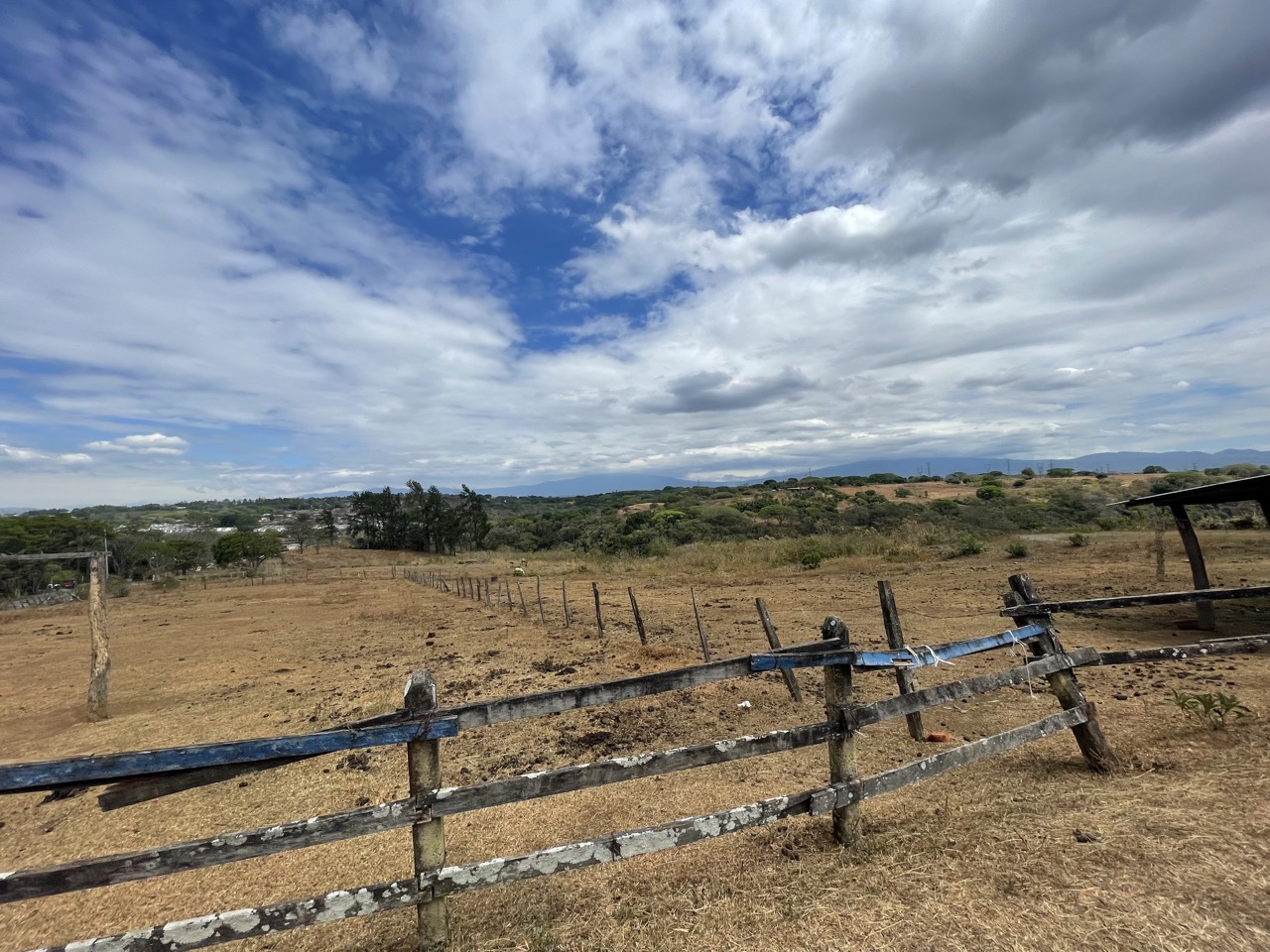 4 bed Single Family Homes For Sale in Ciudad Colon, San Jose - thumb 30