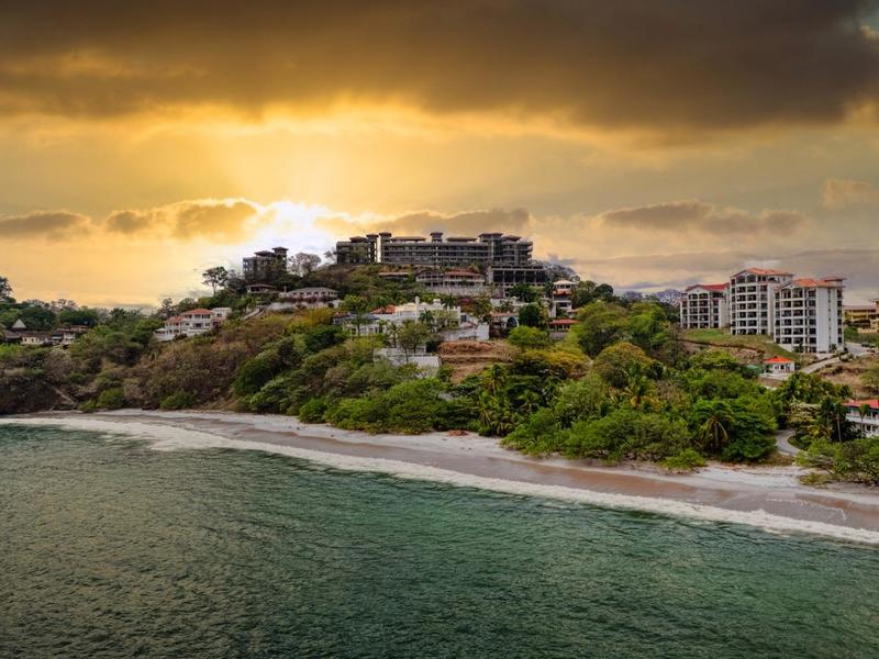 1 bed Condo For Sale in Playa Flamingo, Guanacaste - 1