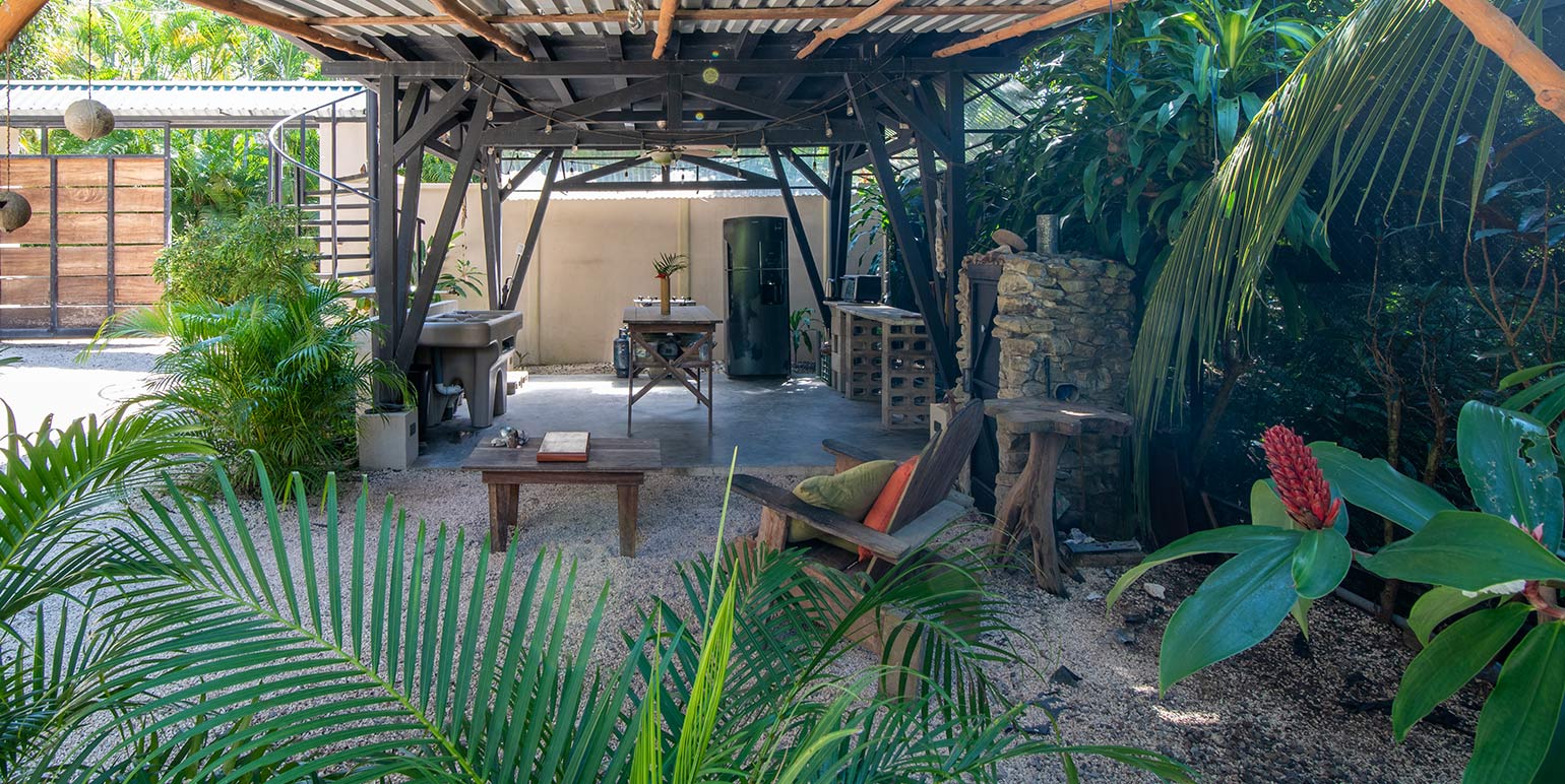 4 bed Single Family Homes For Sale in Santa Teresa, Puntarenas - thumb 5