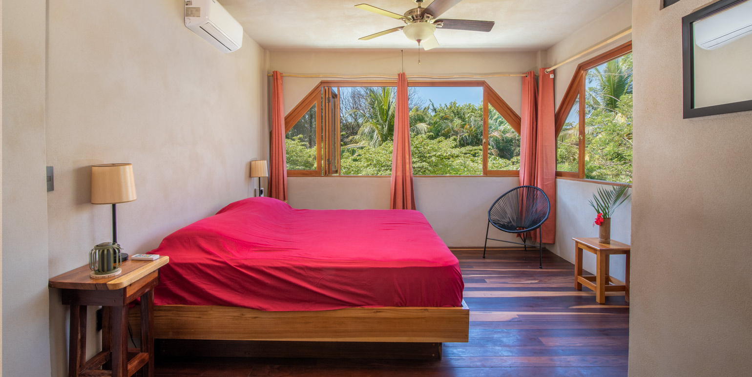 4 bed Single Family Homes For Sale in Santa Teresa, Puntarenas - thumb 17