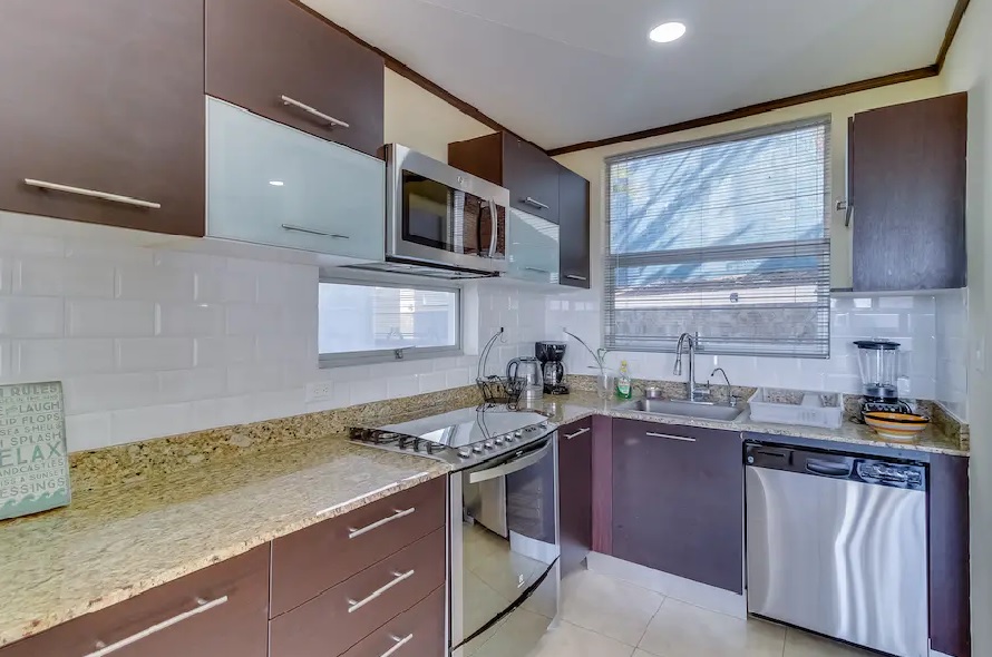 3 bed Single Family Homes For Sale in Playas Del Coco, Guanacaste - thumb 20