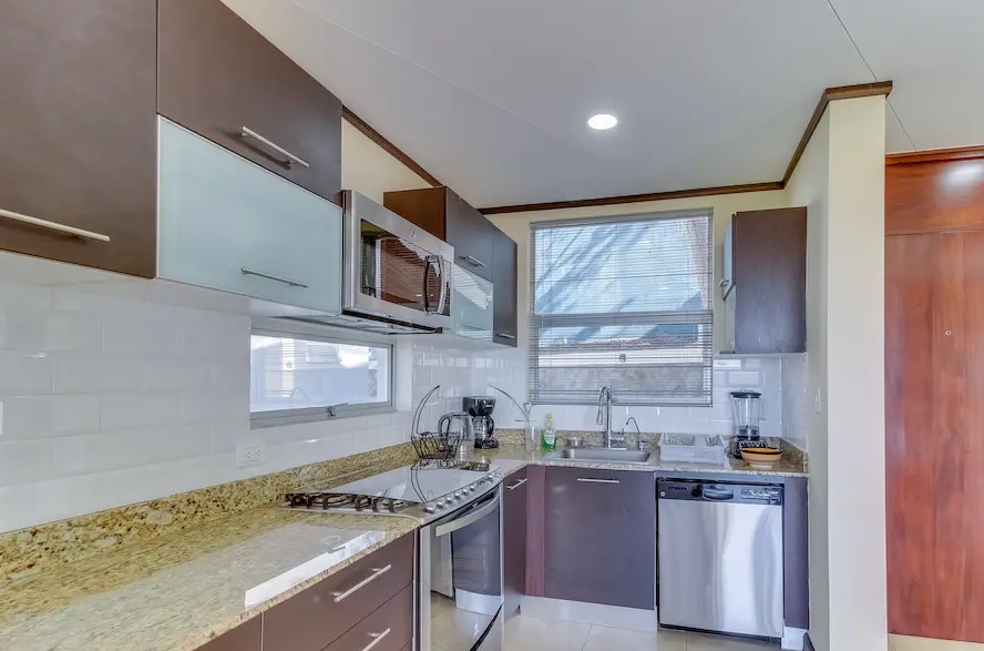 3 bed Single Family Homes For Sale in Playas Del Coco, Guanacaste - thumb 18