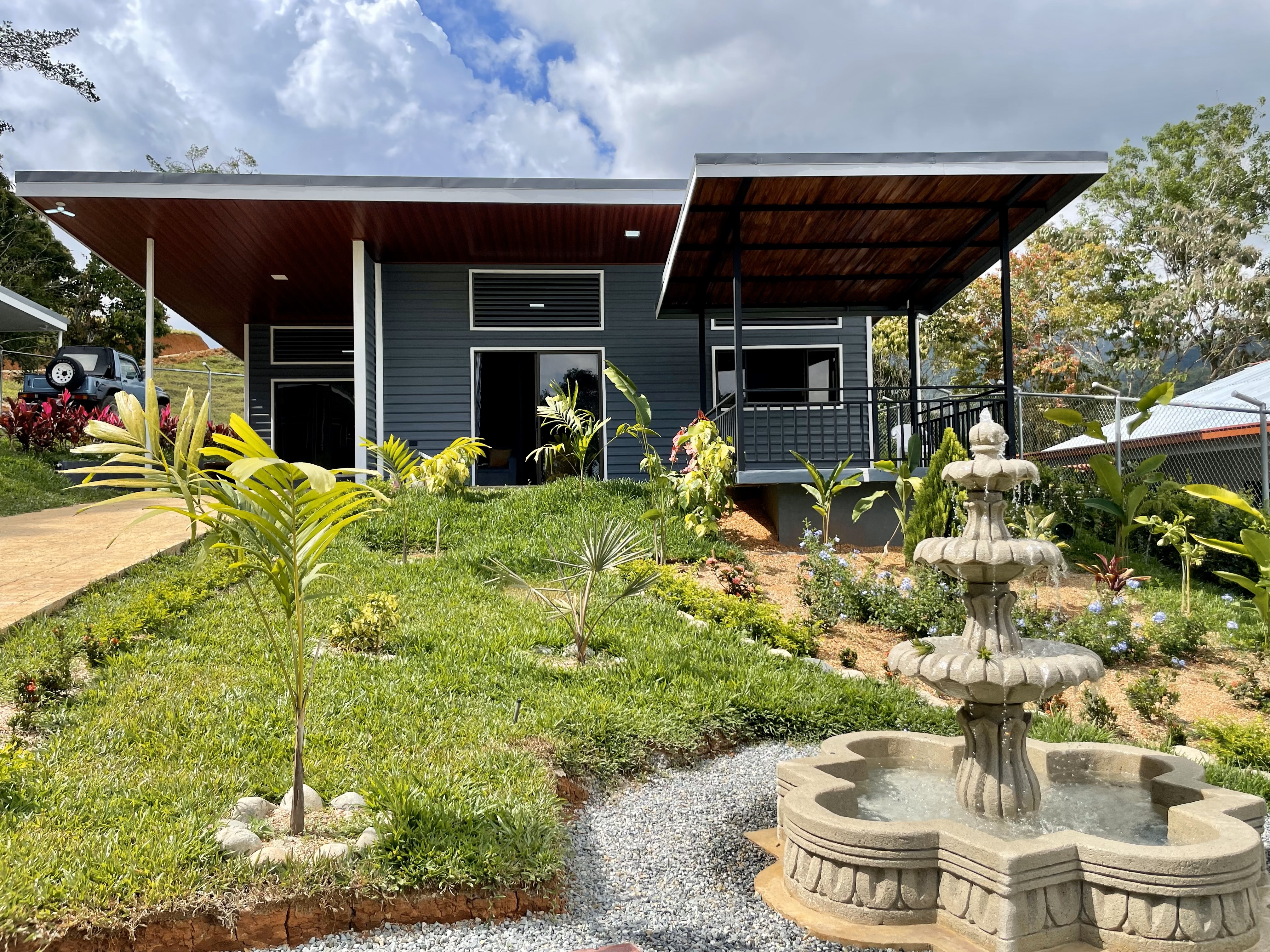 5 bed Single Family Homes For Sale in San Isidro de El General, San Jose - thumb 11