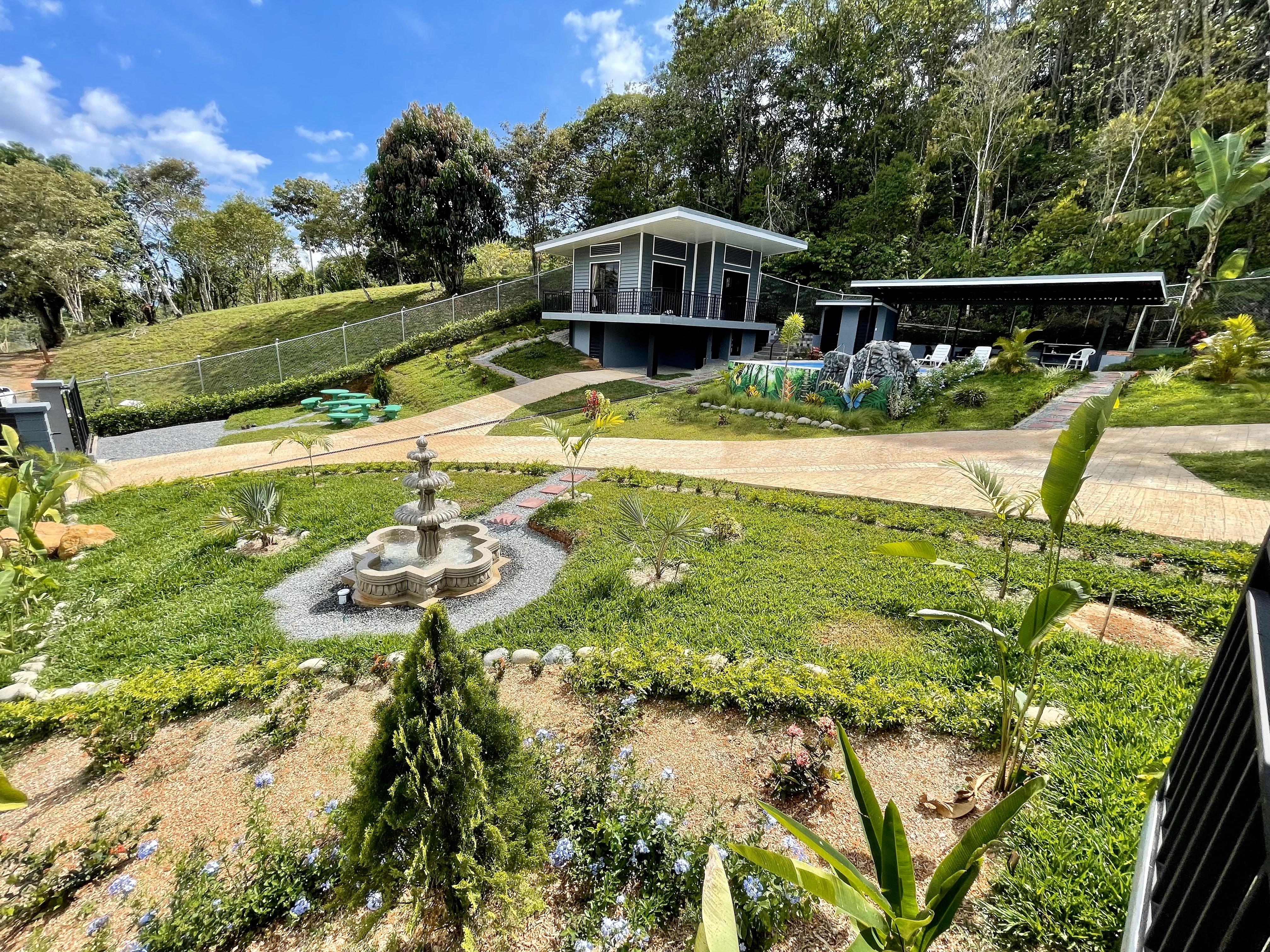 5 bed Single Family Homes For Sale in San Isidro de El General, San Jose - thumb 14