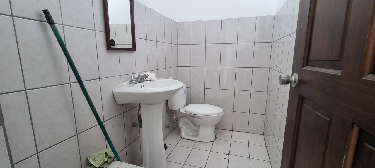 1 bed Commercial For Rent in Zapote, San Jose - thumb 4