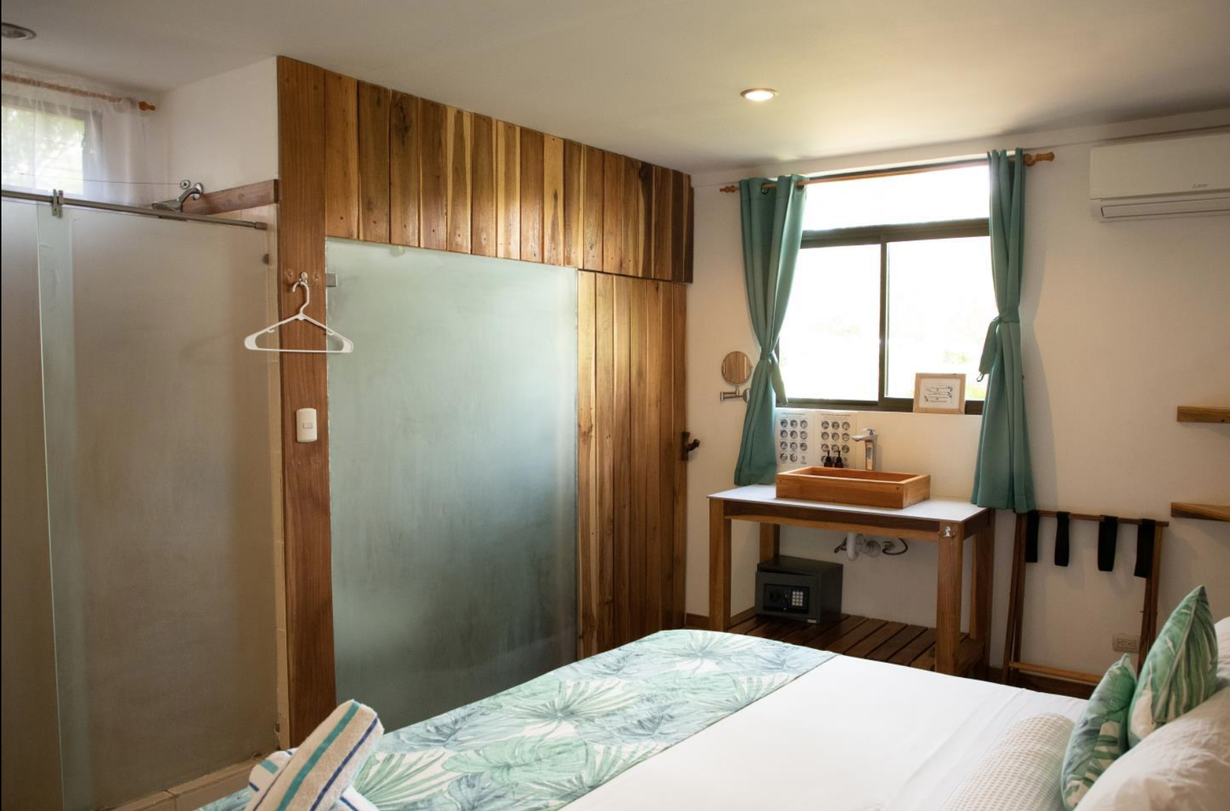 16 bed Hotel / Leisure For Sale in Avellanas, Guanacaste - thumb 11