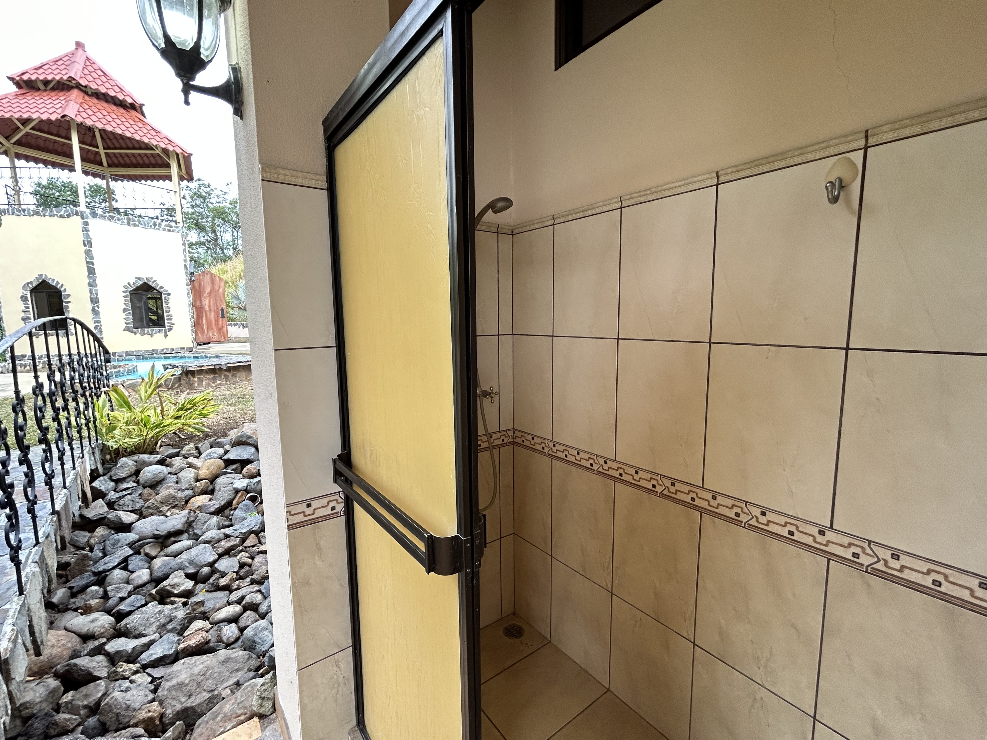 4 bed Single Family Homes For Sale in Atenas, Alajuela - thumb 29