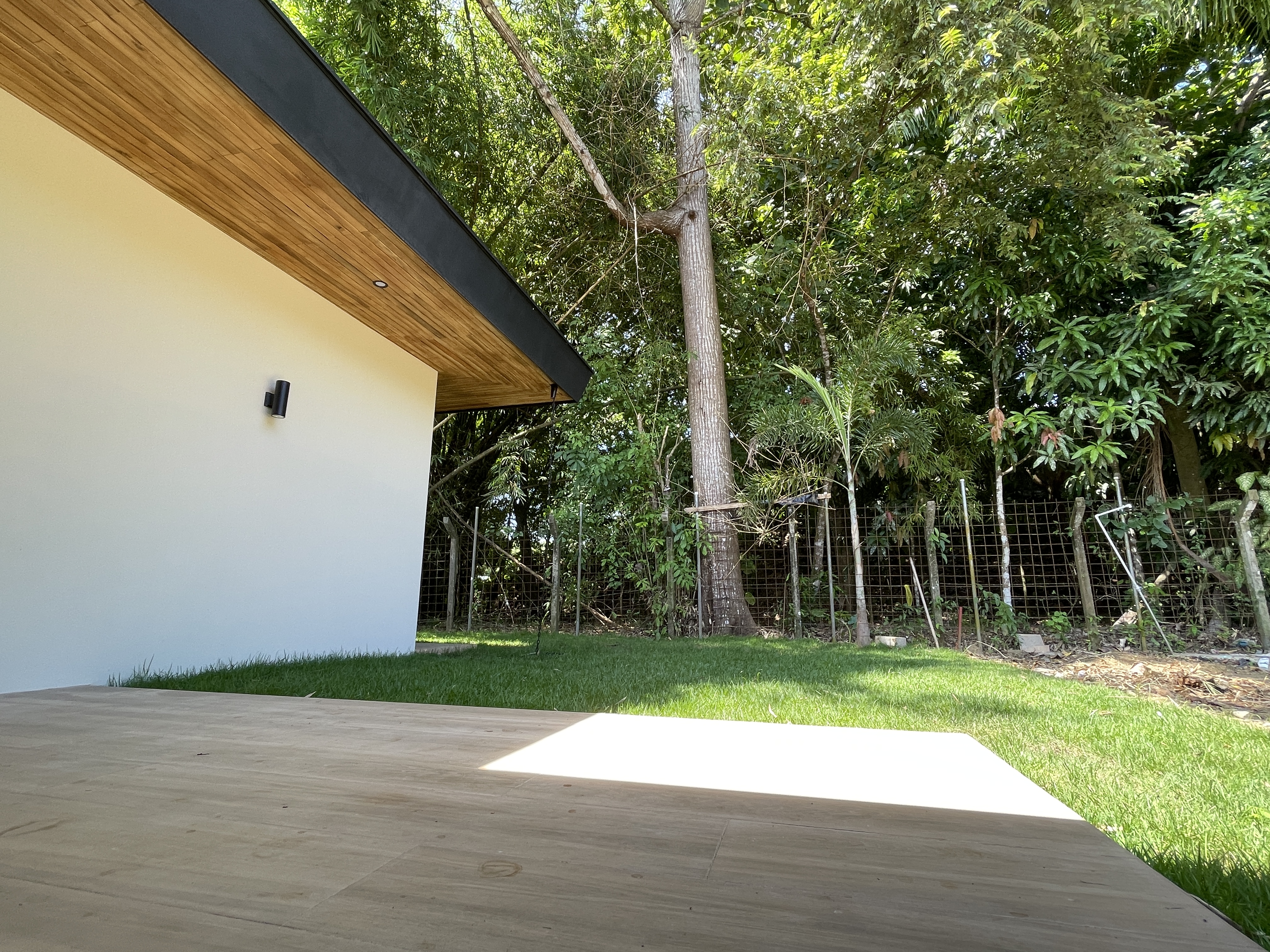 3 bed Single Family Homes For Sale in Jaco, Puntarenas - thumb 2