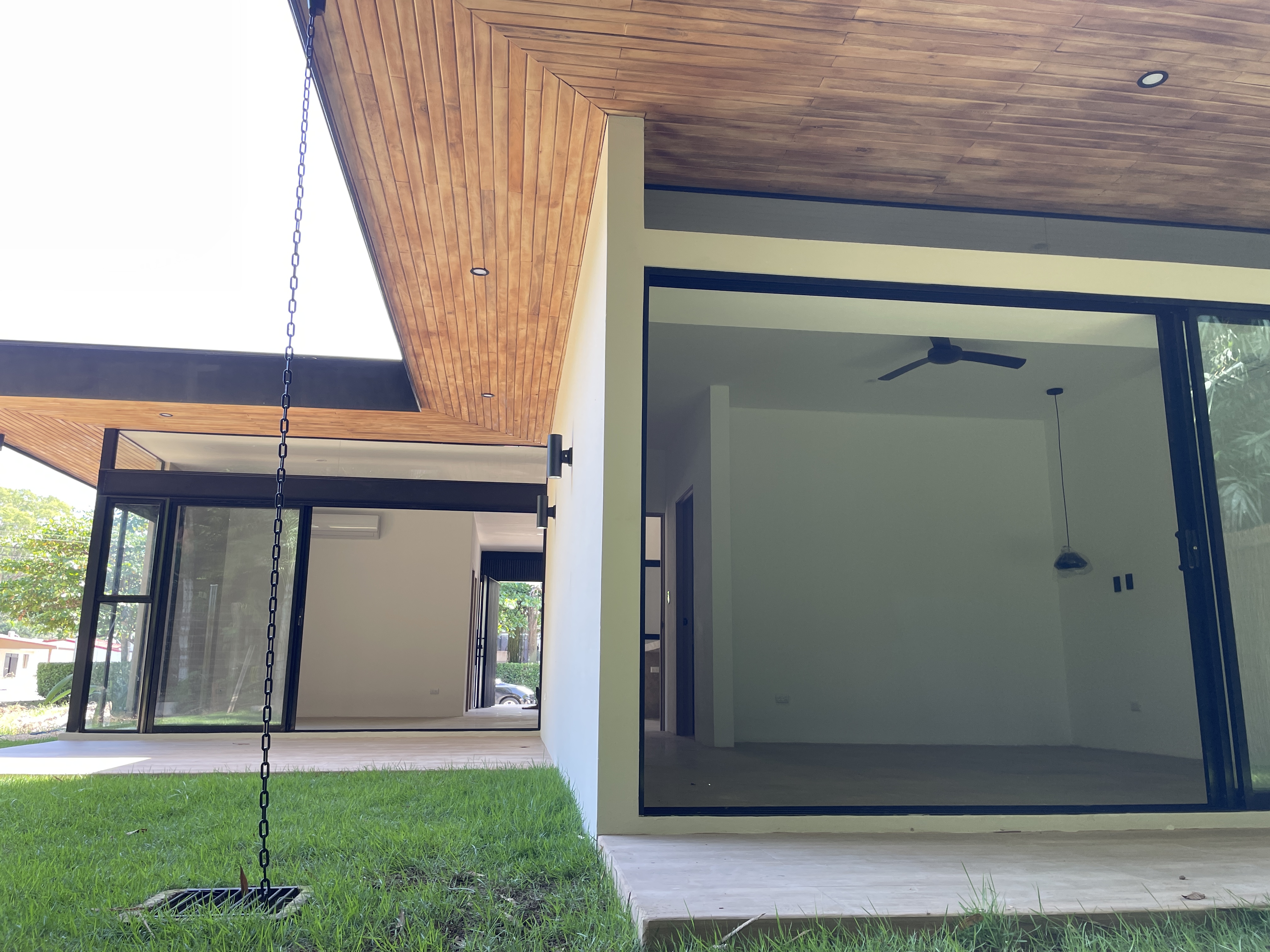 3 bed Single Family Homes For Sale in Jaco, Puntarenas - thumb 4