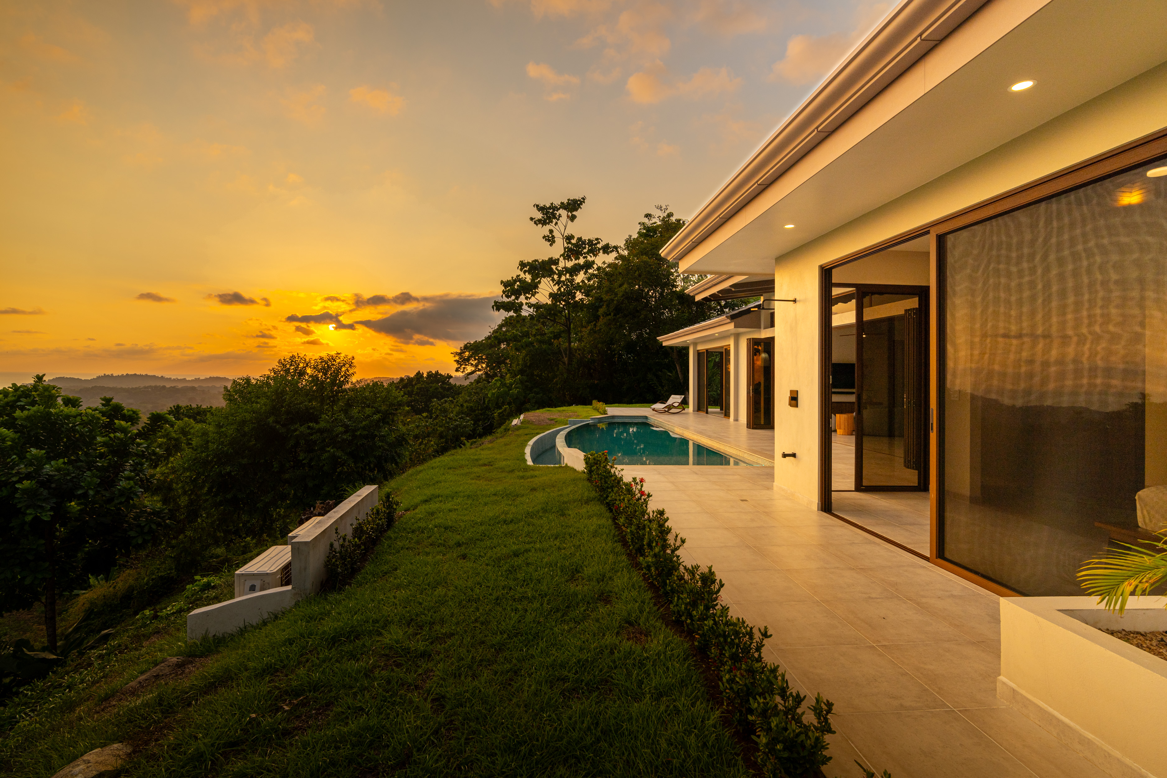 3 bed Single Family Homes For Sale in Ojochal, Puntarenas - thumb 28