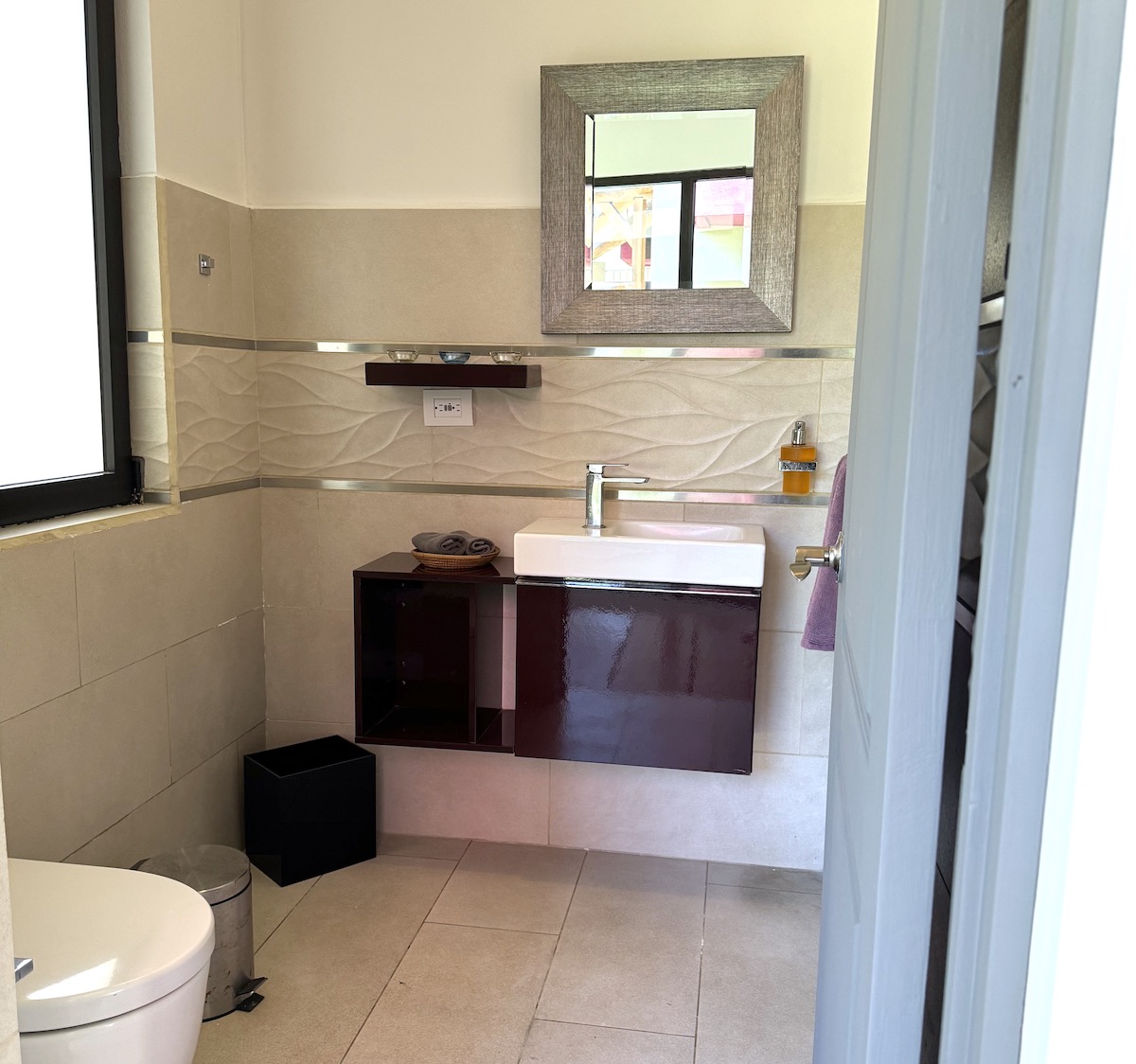 4 bed Single Family Homes For Sale in La Guacima, Alajuela - thumb 9