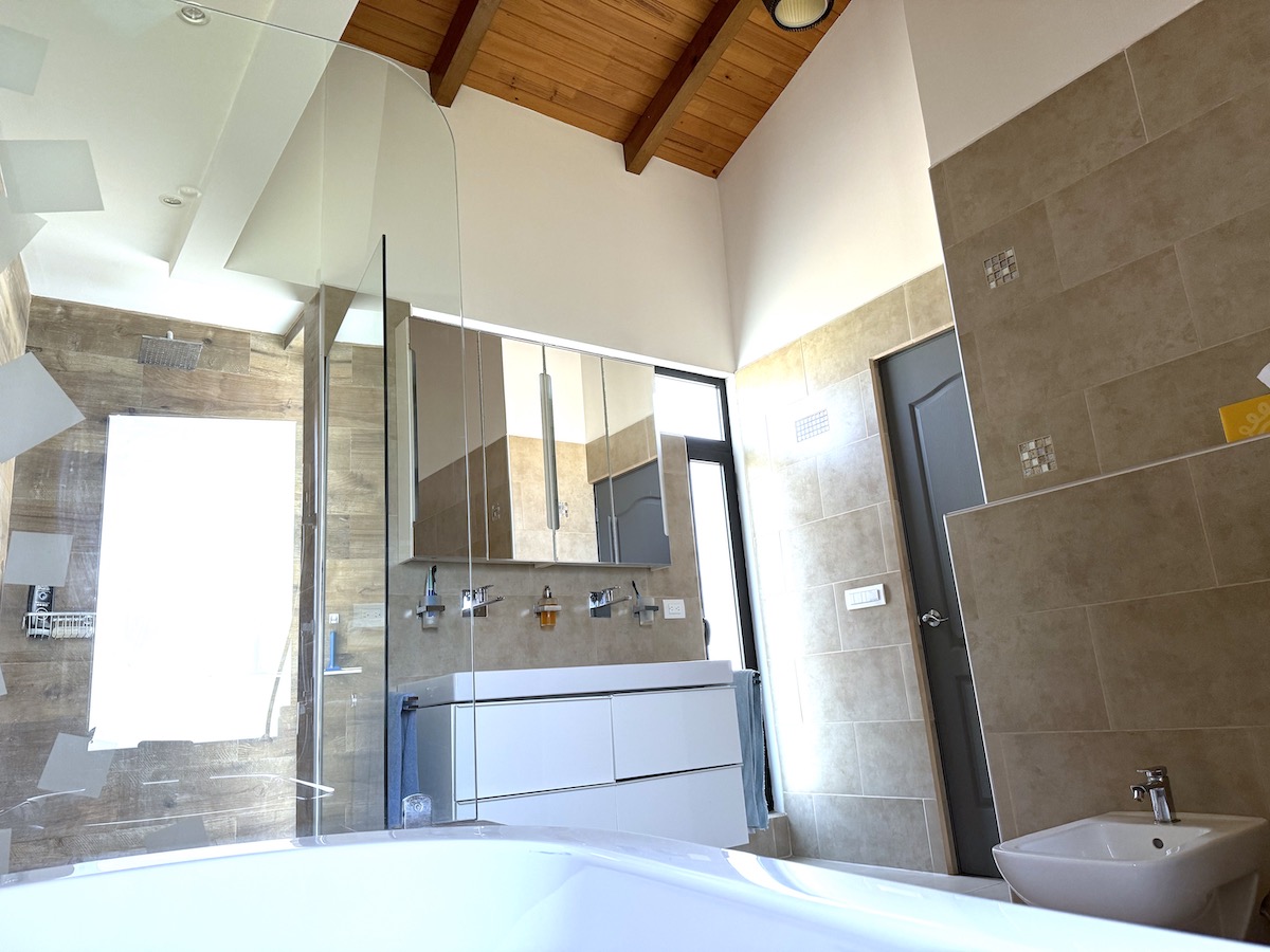 4 bed Single Family Homes For Sale in La Guacima, Alajuela - thumb 28