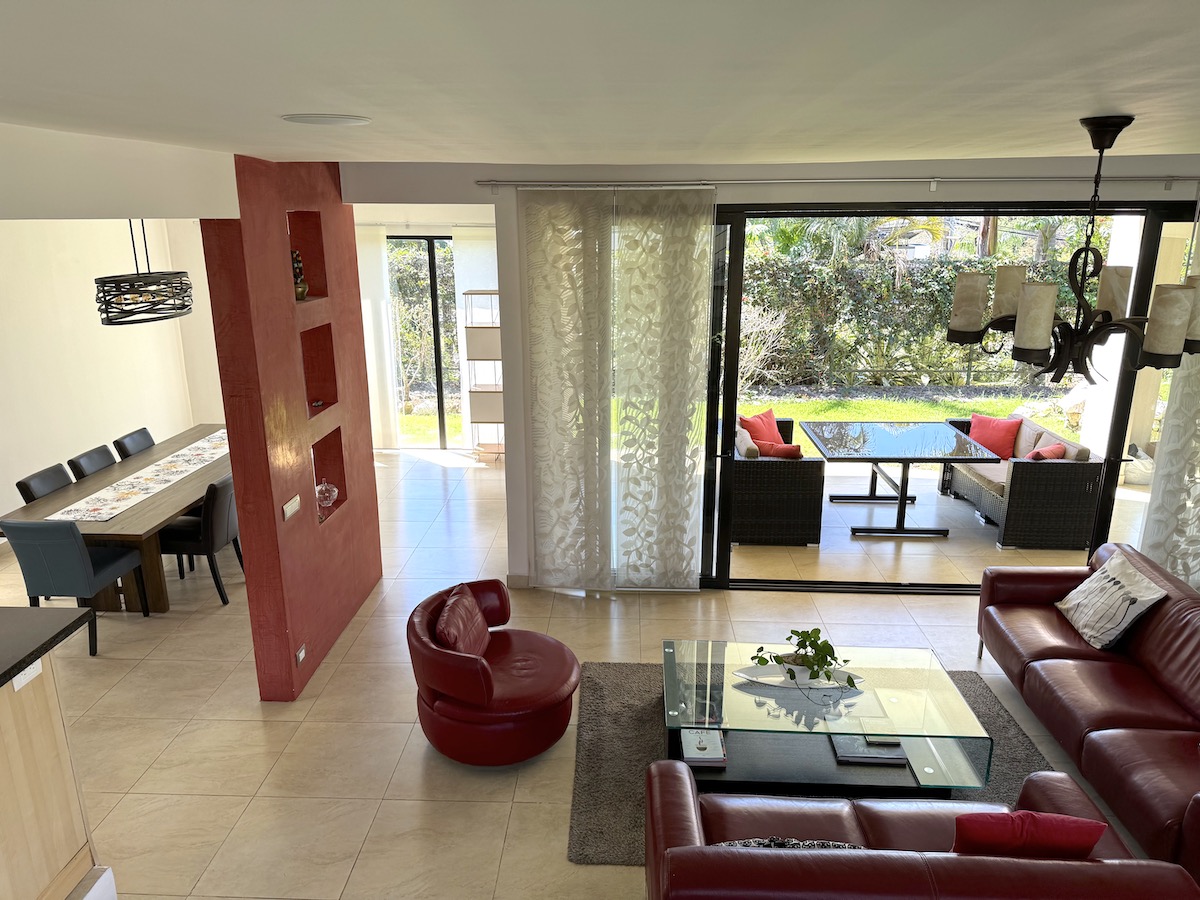 4 bed Single Family Homes For Sale in La Guacima, Alajuela - thumb 17