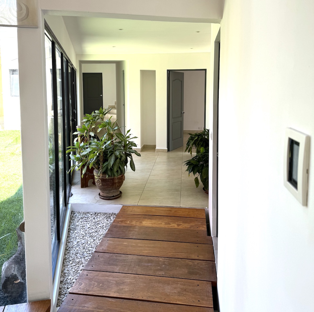 4 bed Single Family Homes For Sale in La Guacima, Alajuela - thumb 6