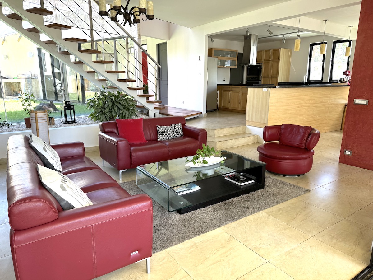 4 bed Single Family Homes For Sale in La Guacima, Alajuela - thumb 2