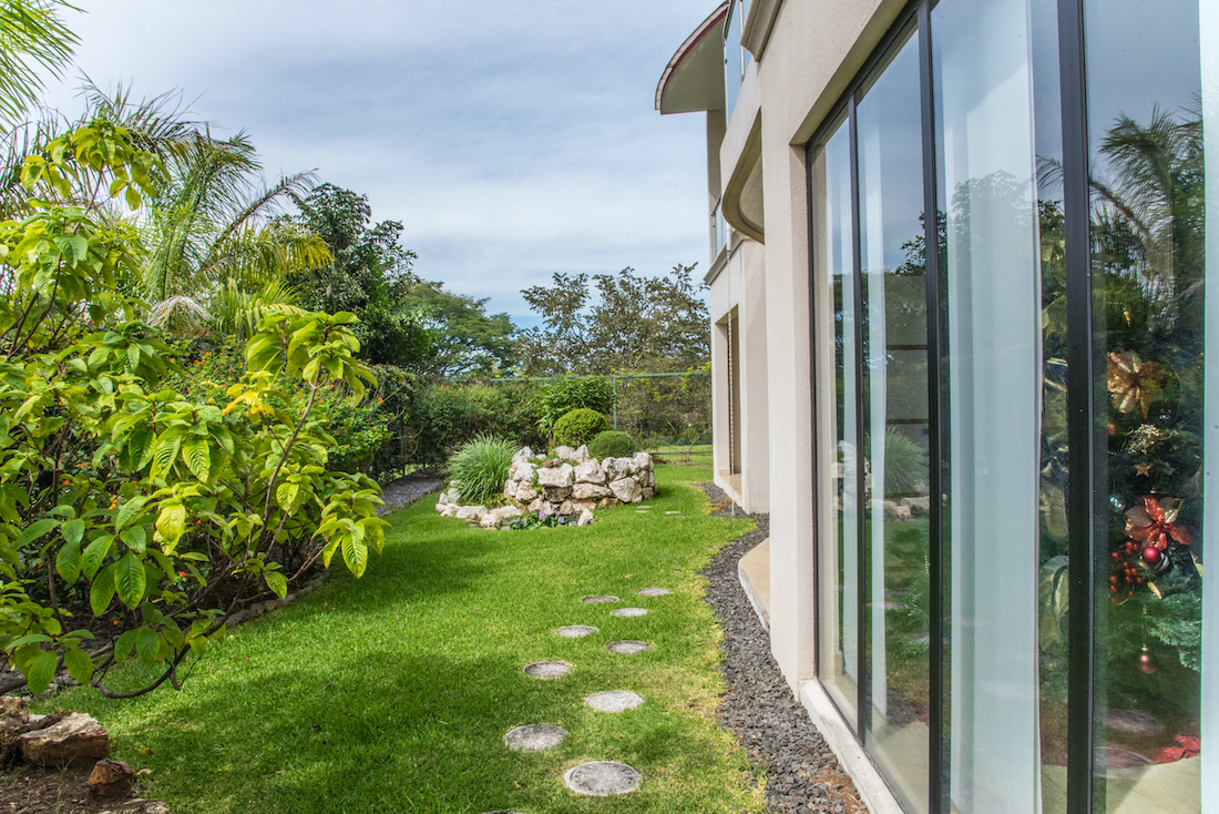 4 bed Single Family Homes For Sale in La Guacima, Alajuela - thumb 20