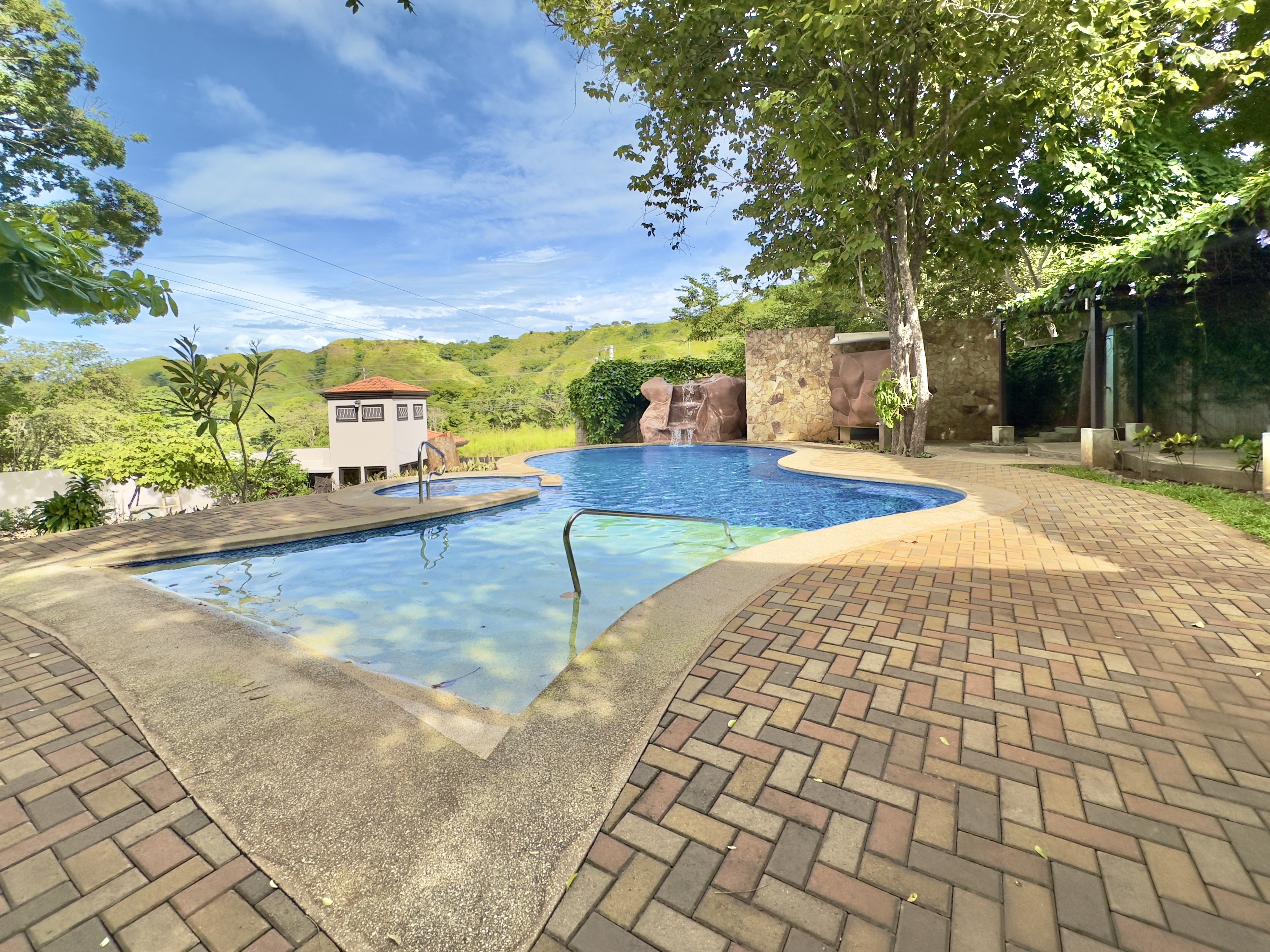 2 bed Condo For Sale in Playas Del Coco, Guanacaste - thumb 22