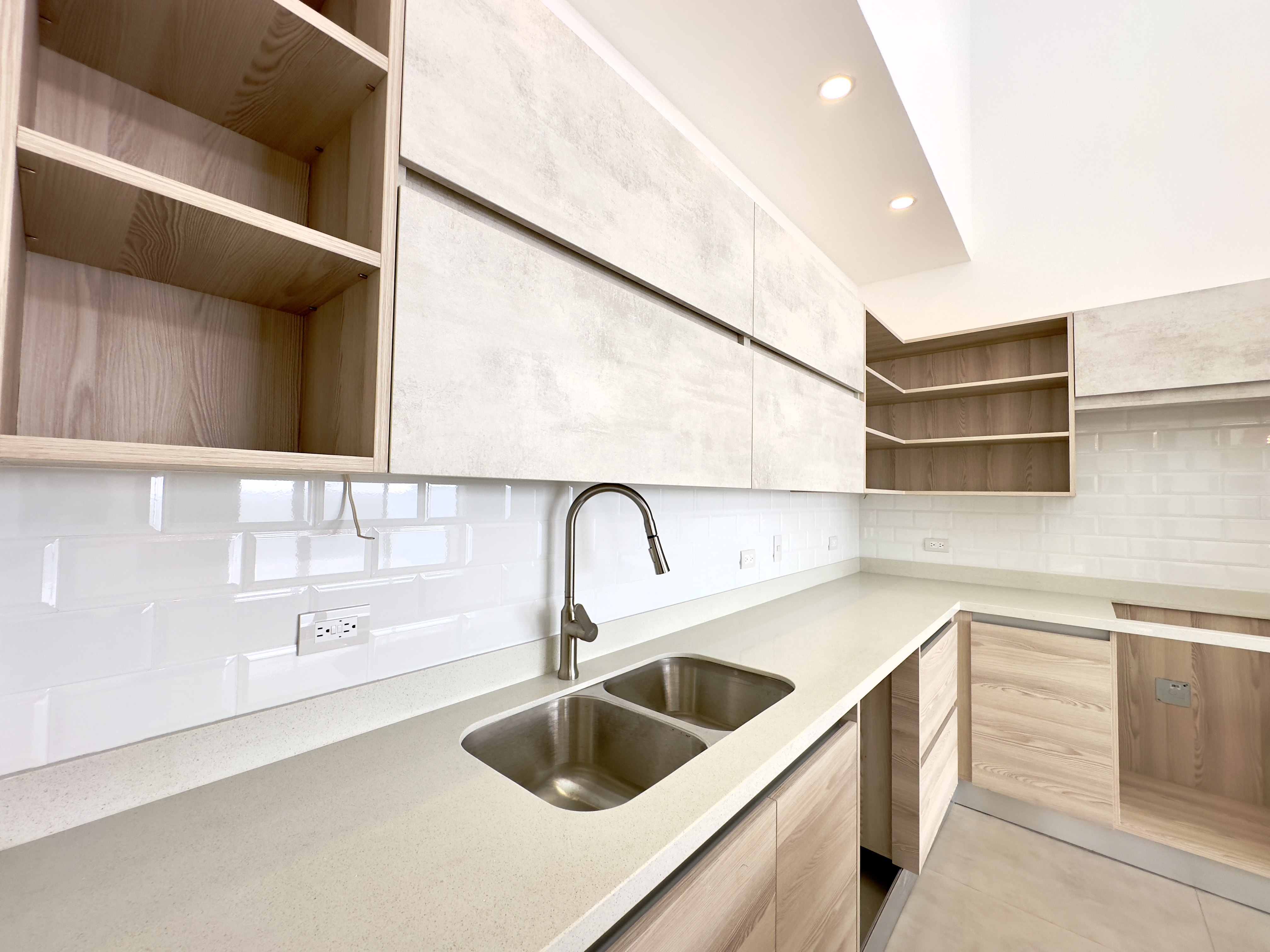 2 bed Condo For Sale in Playas Del Coco, Guanacaste - thumb 8