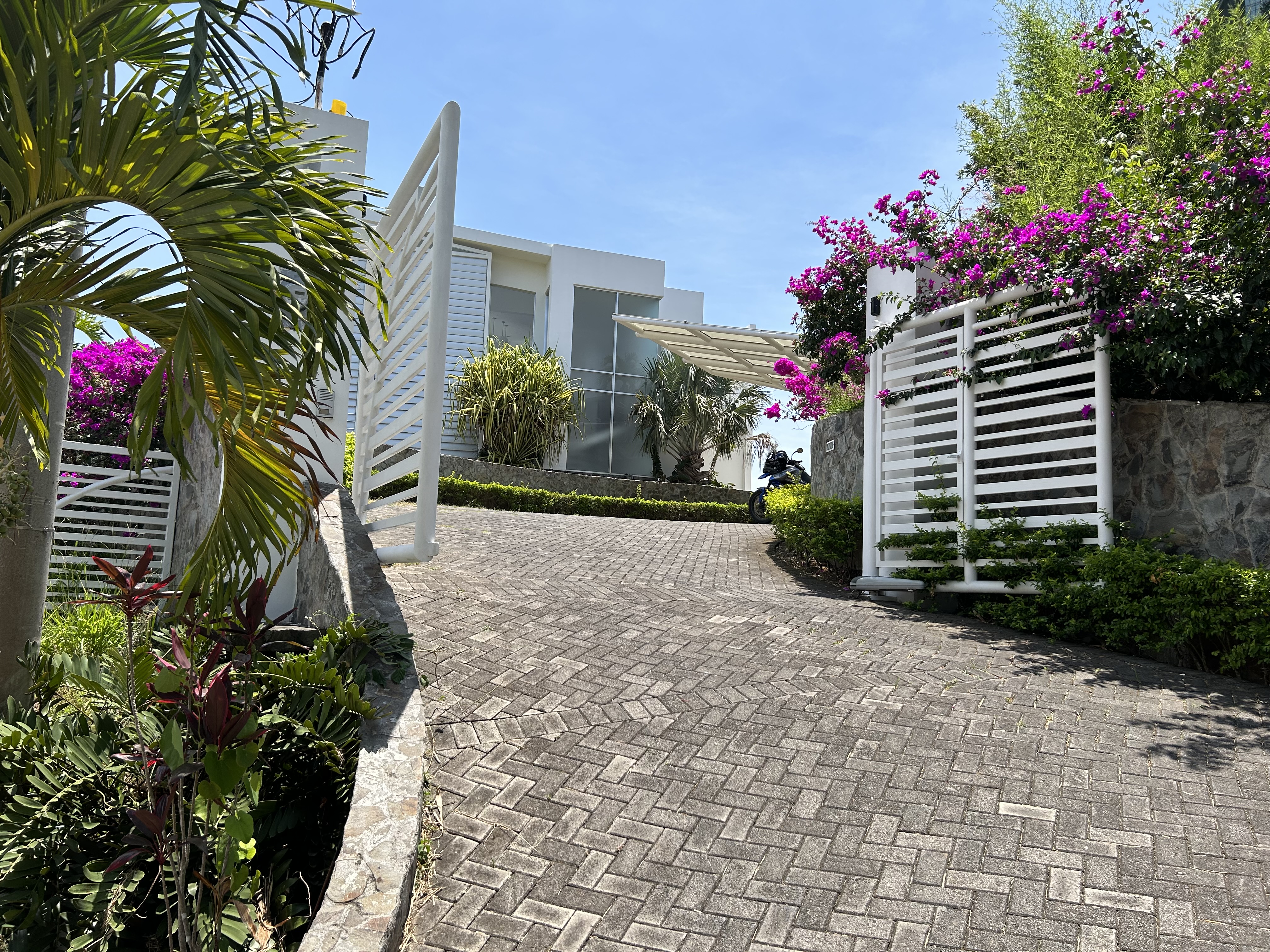 3 bed Single Family Homes For Sale in Atenas, Alajuela - thumb 4