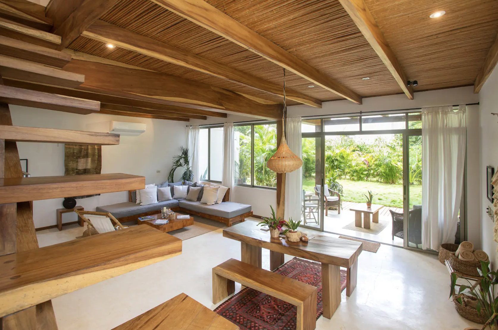 4 bed Single Family Homes For Sale in Santa Teresa, Puntarenas - thumb 19