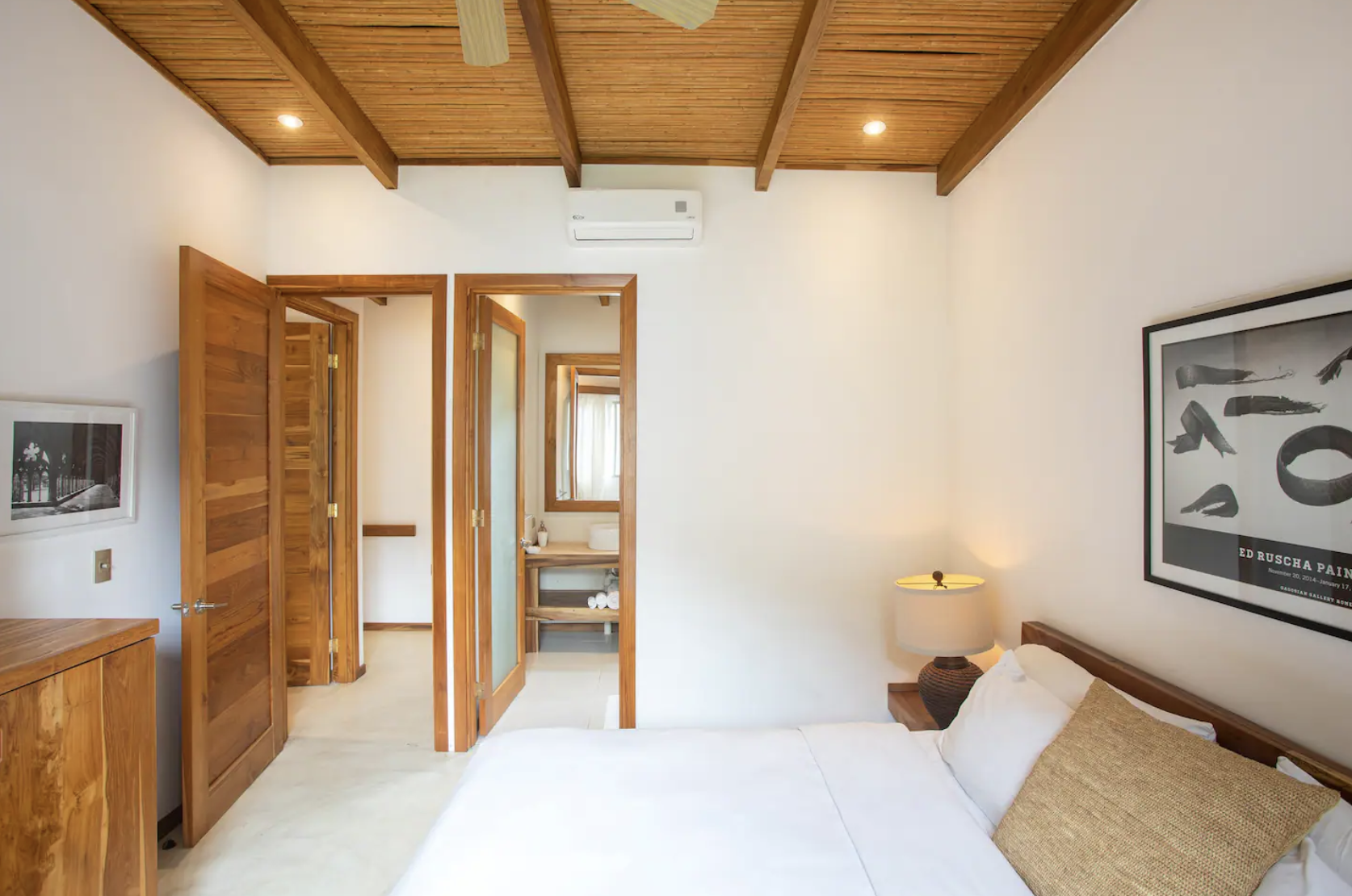 4 bed Single Family Homes For Sale in Santa Teresa, Puntarenas - thumb 25