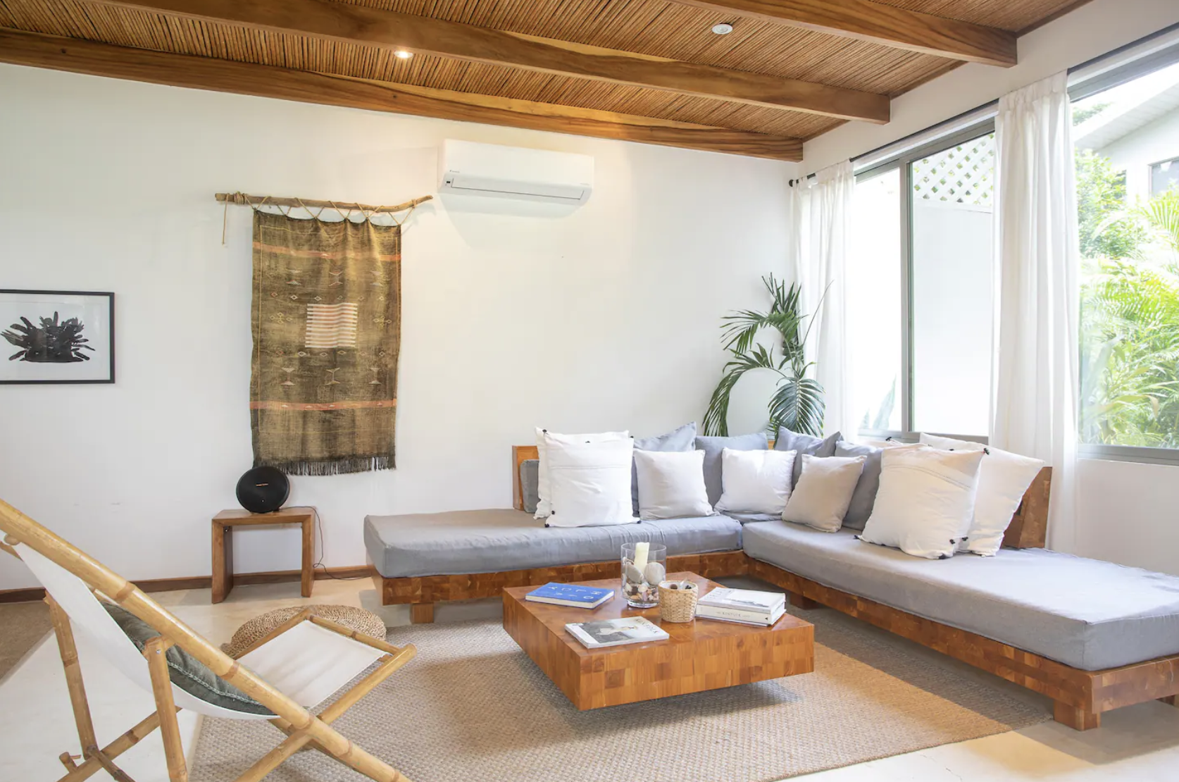 4 bed Single Family Homes For Sale in Santa Teresa, Puntarenas - thumb 16