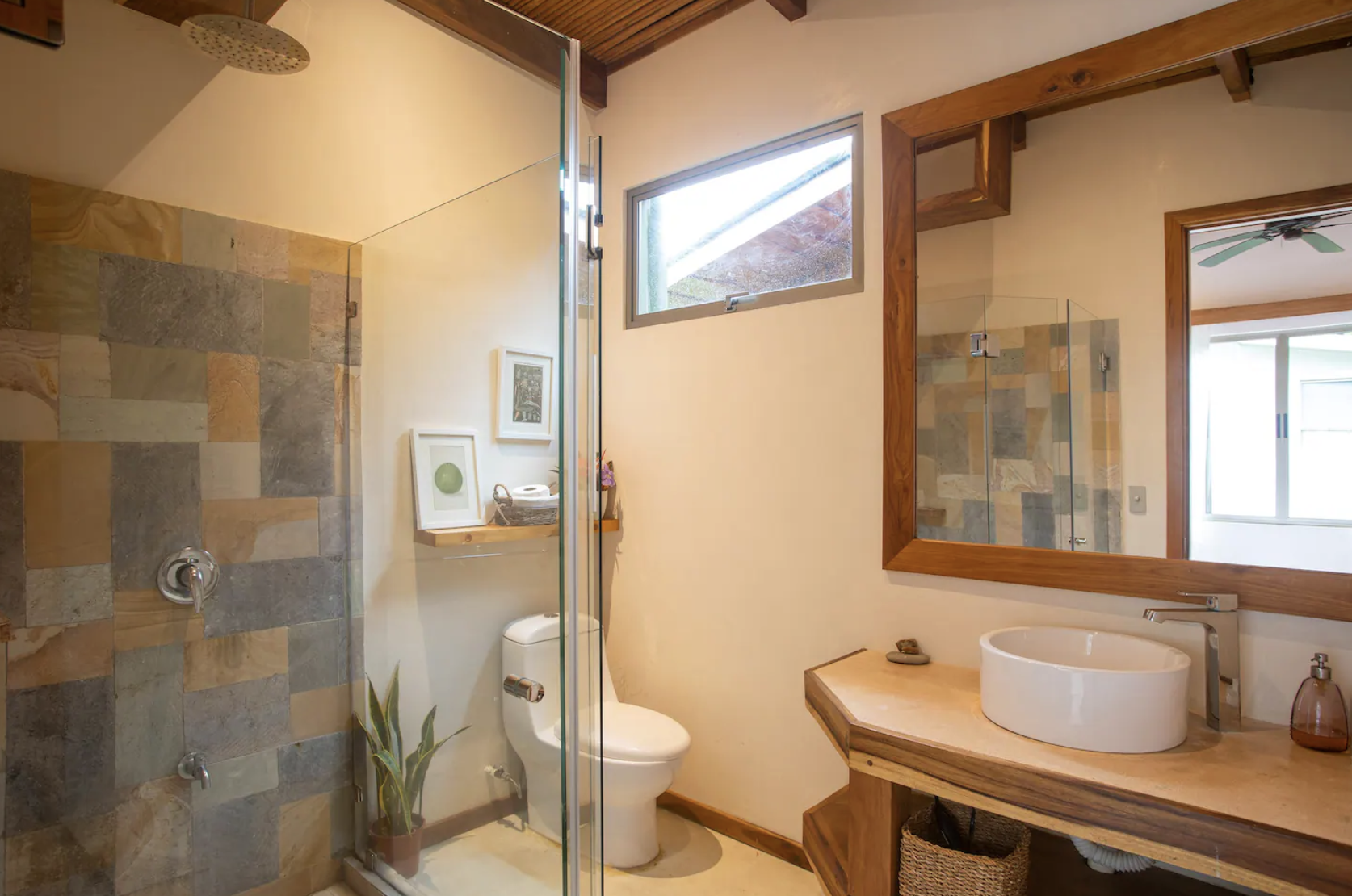 4 bed Single Family Homes For Sale in Santa Teresa, Puntarenas - thumb 14