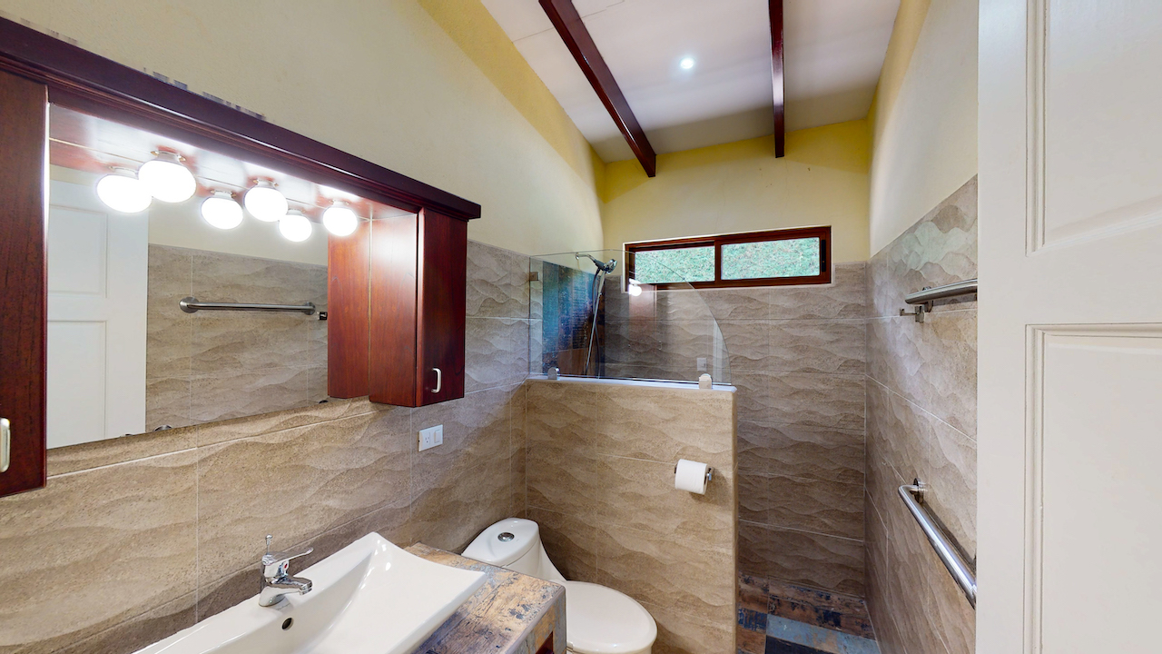 3 bed Single Family Homes For Sale in Ojochal, Puntarenas - thumb 27