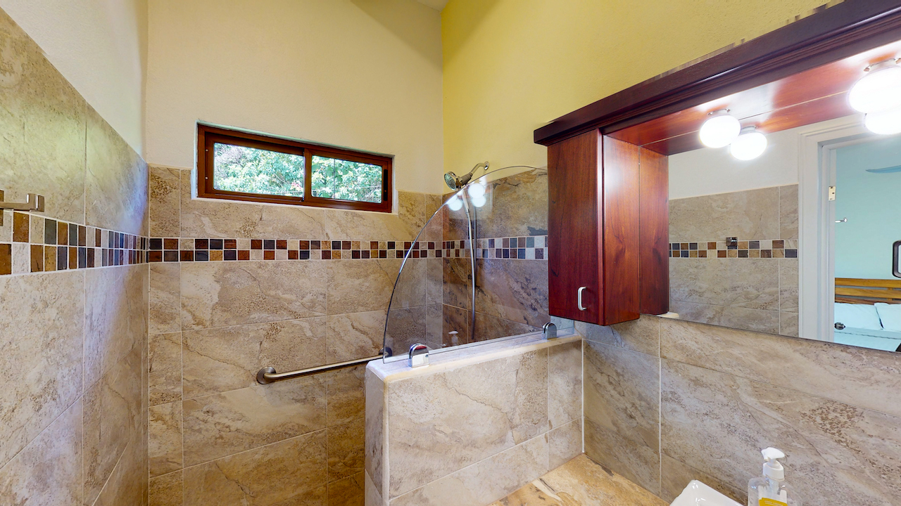 3 bed Single Family Homes For Sale in Ojochal, Puntarenas - thumb 24