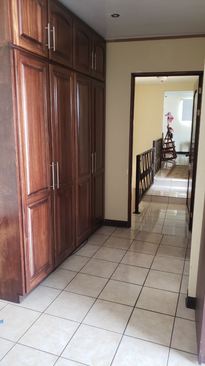 5 bed Single Family Homes For Sale in Grecia, Alajuela - thumb 4