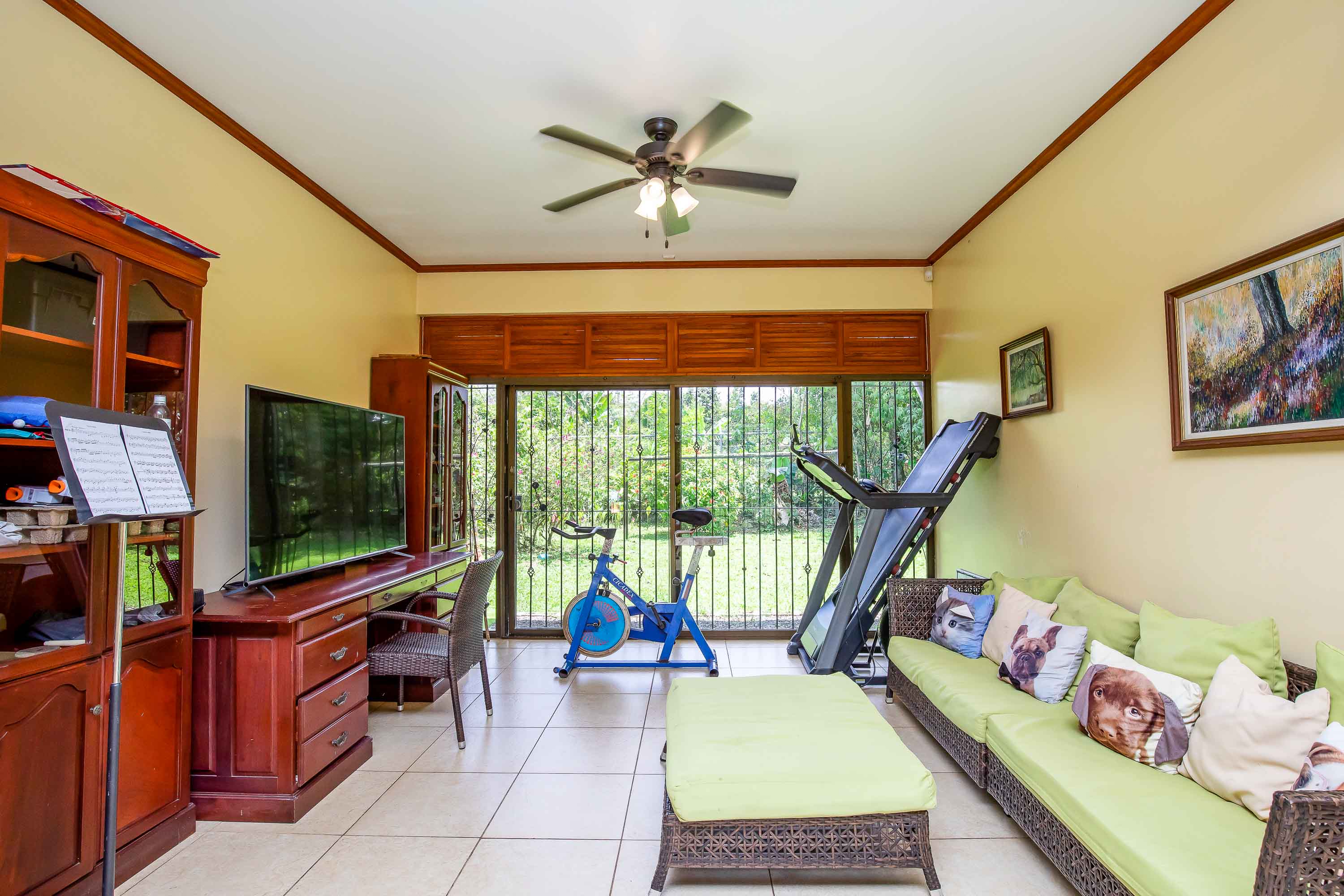 4 bed Single Family Homes For Sale in Quepos, Puntarenas - thumb 13