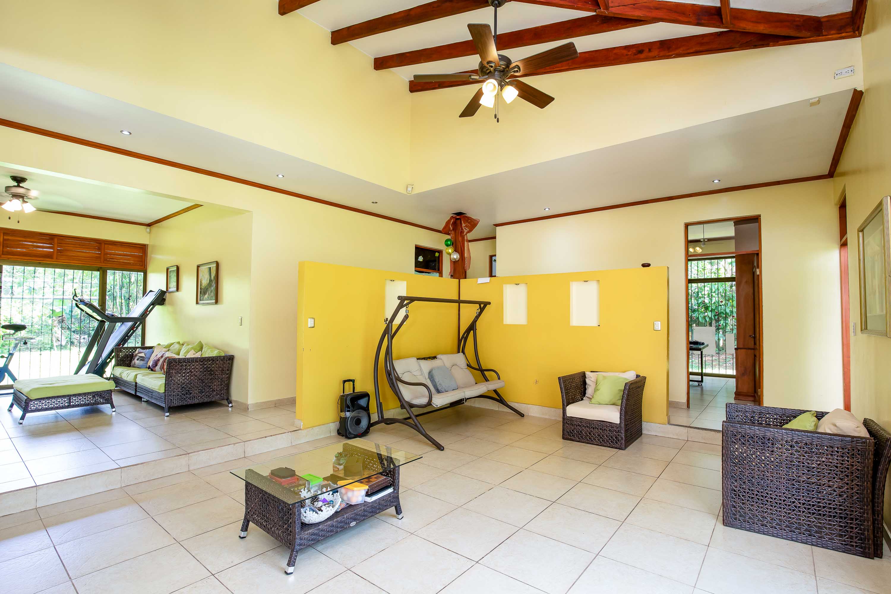 4 bed Single Family Homes For Sale in Quepos, Puntarenas - thumb 7