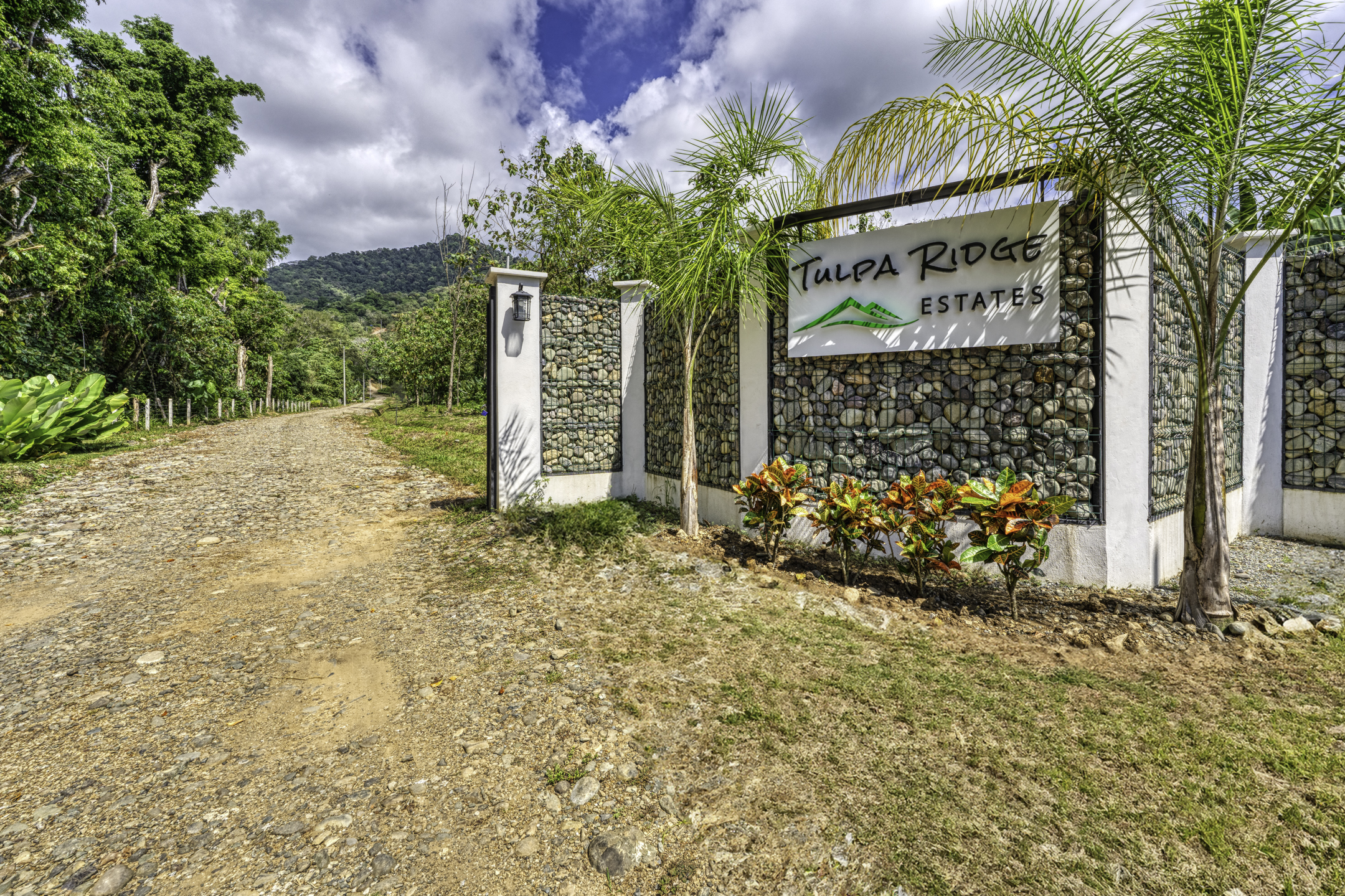 2 bed Single Family Homes For Sale in Dominical, Puntarenas - thumb 29