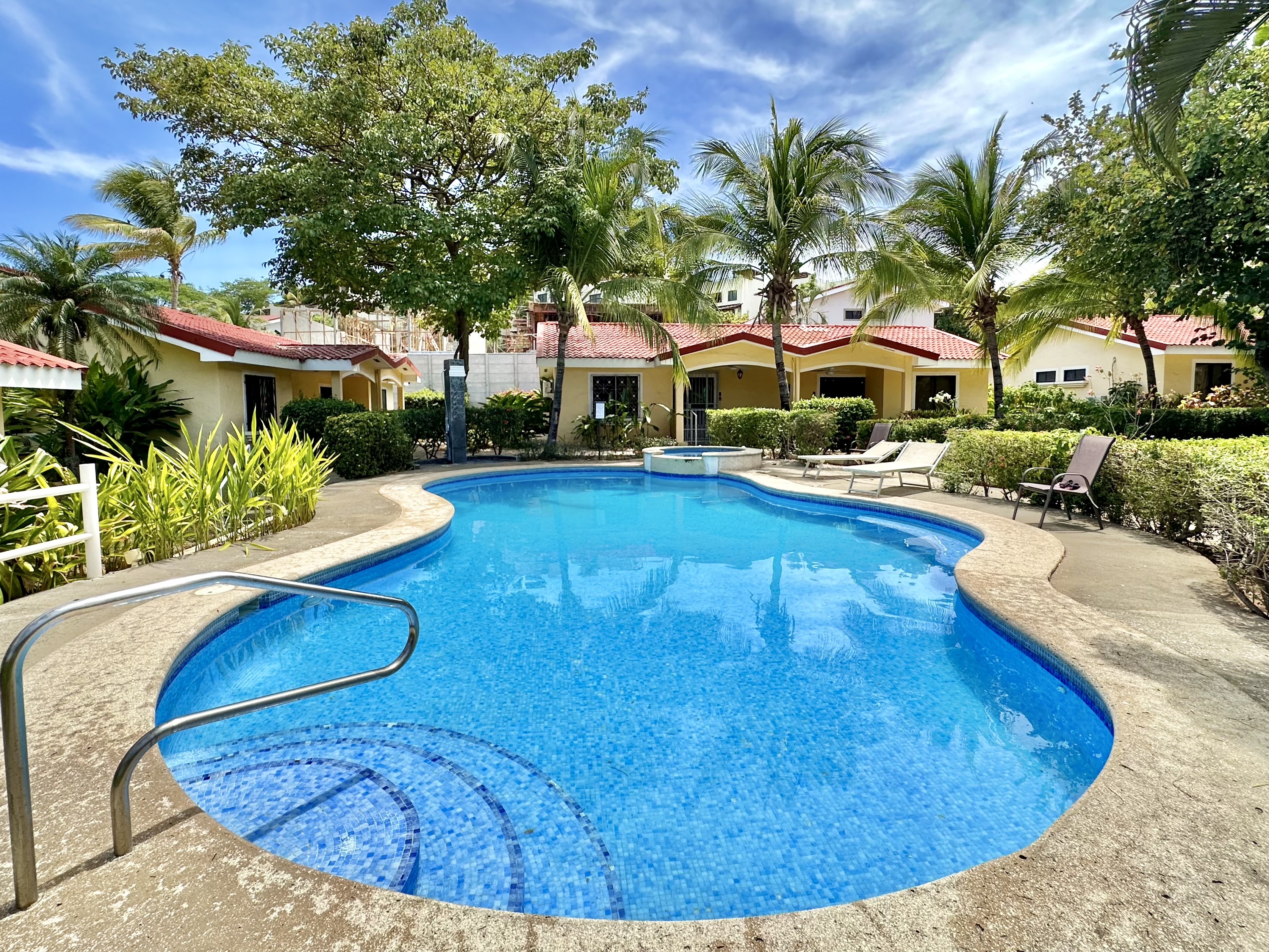 2 bed Condo For Sale in Playas Del Coco, Guanacaste - thumb 1