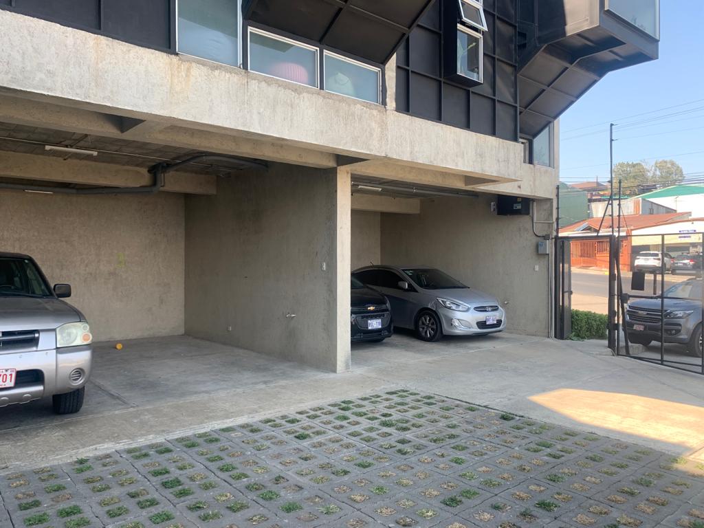 7 bed Commercial For Sale in Occidental, Cartago - thumb 1