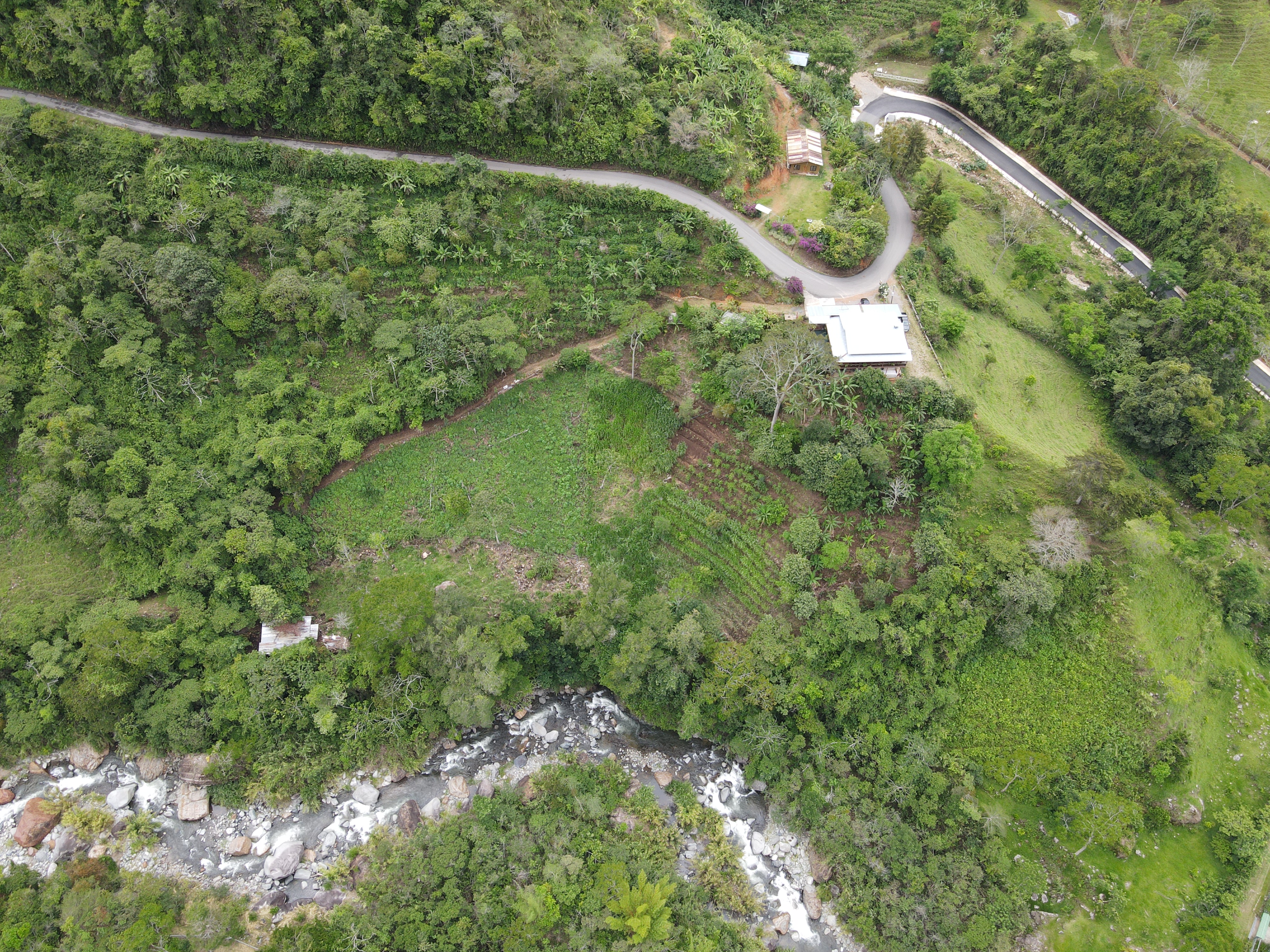 4 bed Single Family Homes For Sale in Perez Zeledon, San Jose - thumb 18