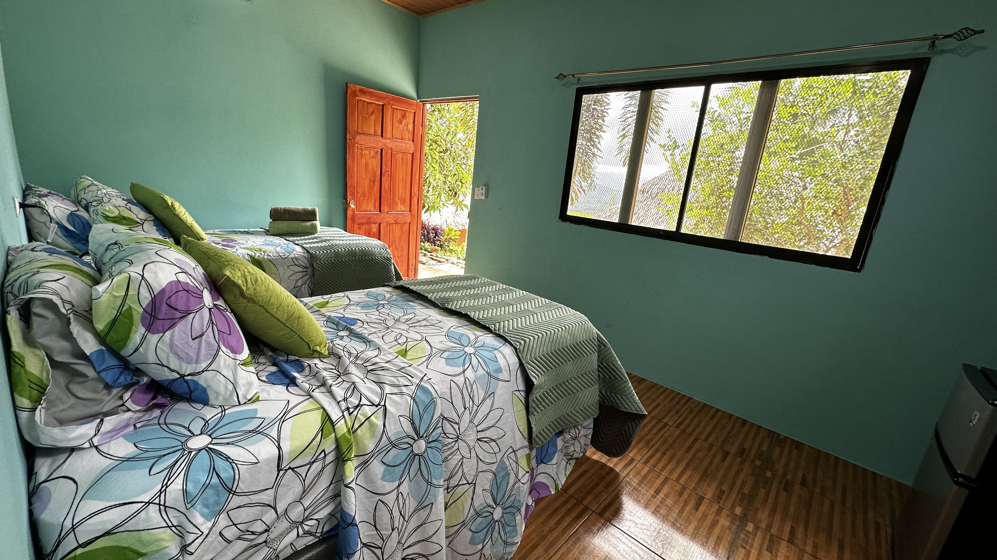 5 bed Single Family Homes For Sale in Esterillos, Puntarenas - thumb 14