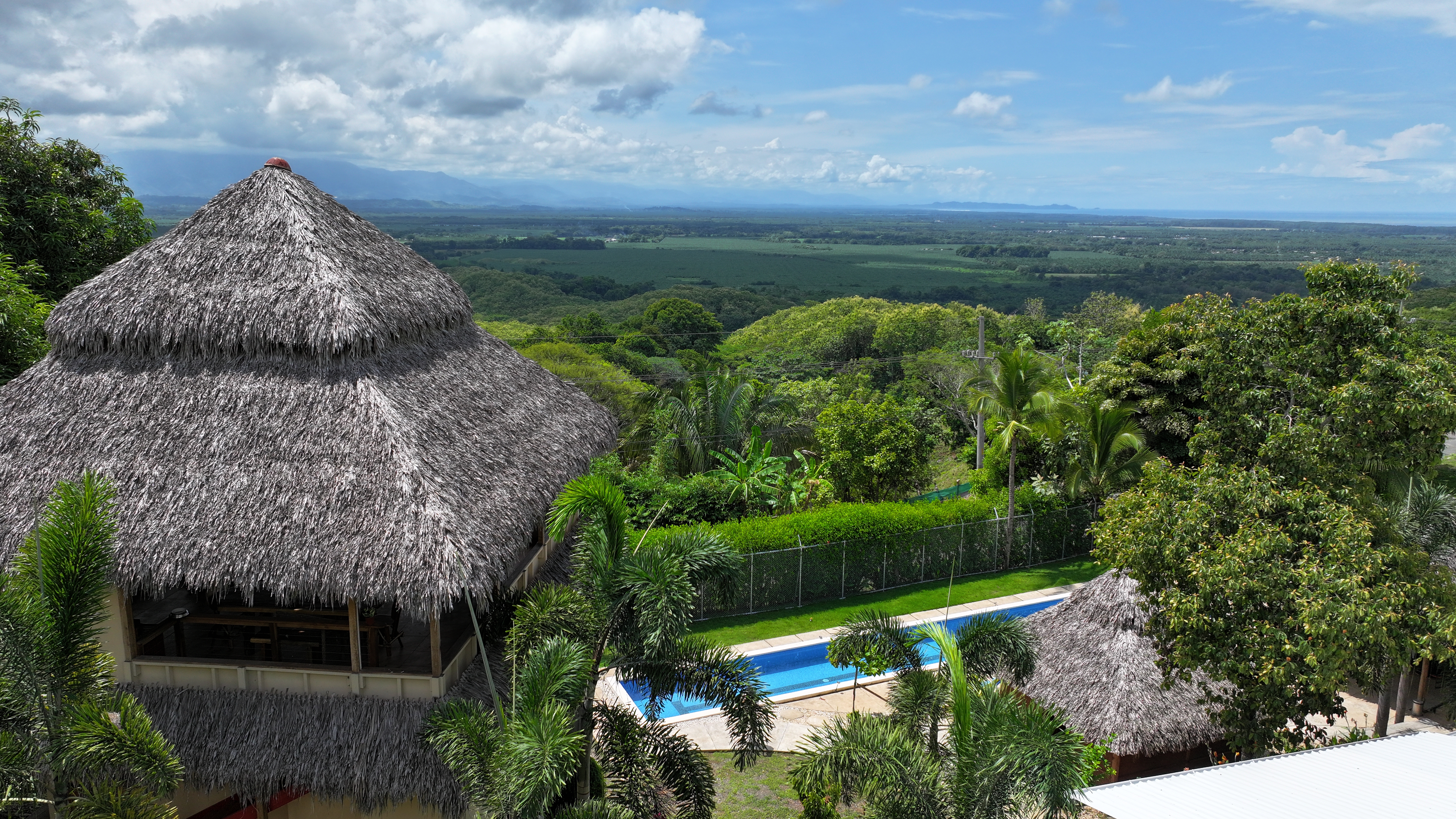 5 bed Single Family Homes For Sale in Esterillos, Puntarenas - thumb 1