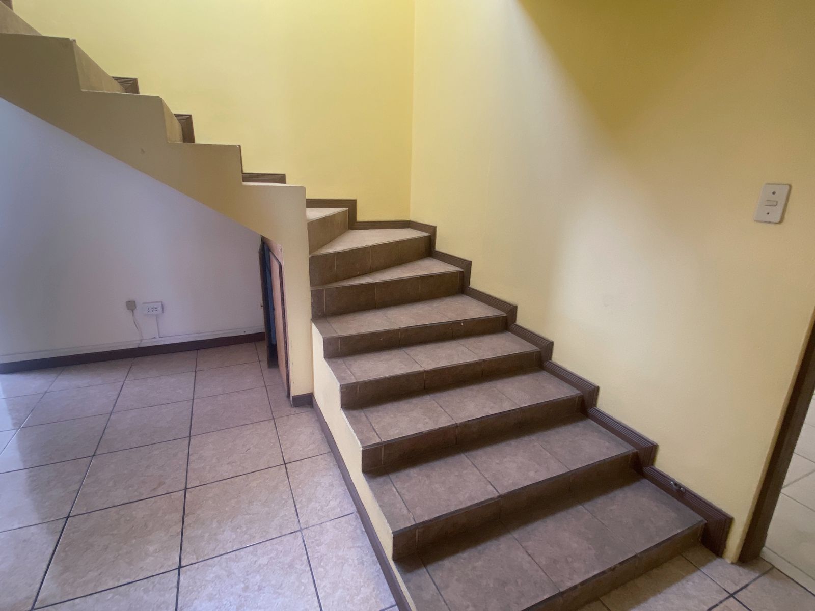 7 bed Single Family Homes For Sale in Coronado, San Jose - thumb 11