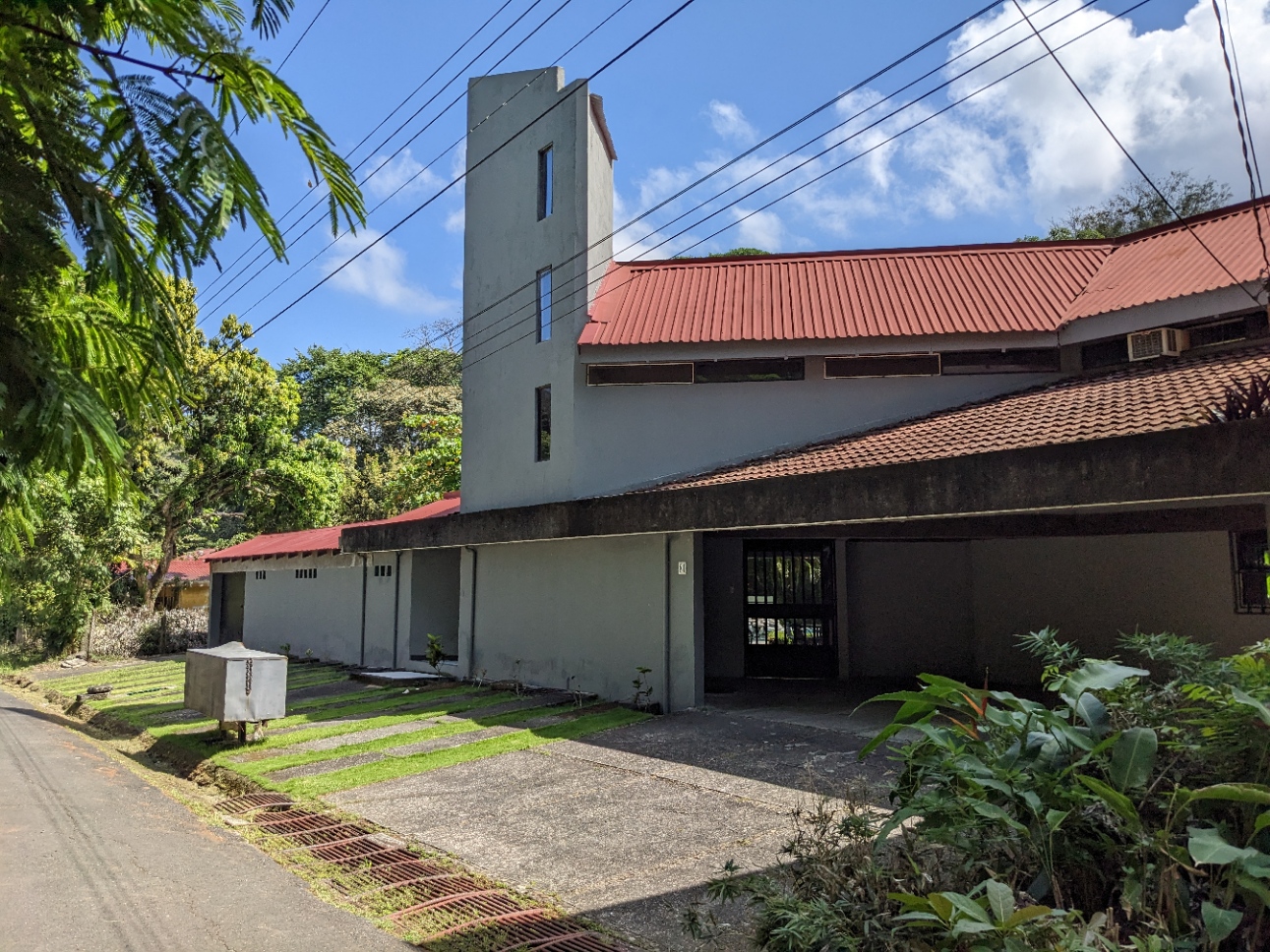 5 bed Single Family Homes For Sale in Punta Leona, Puntarenas - thumb 1