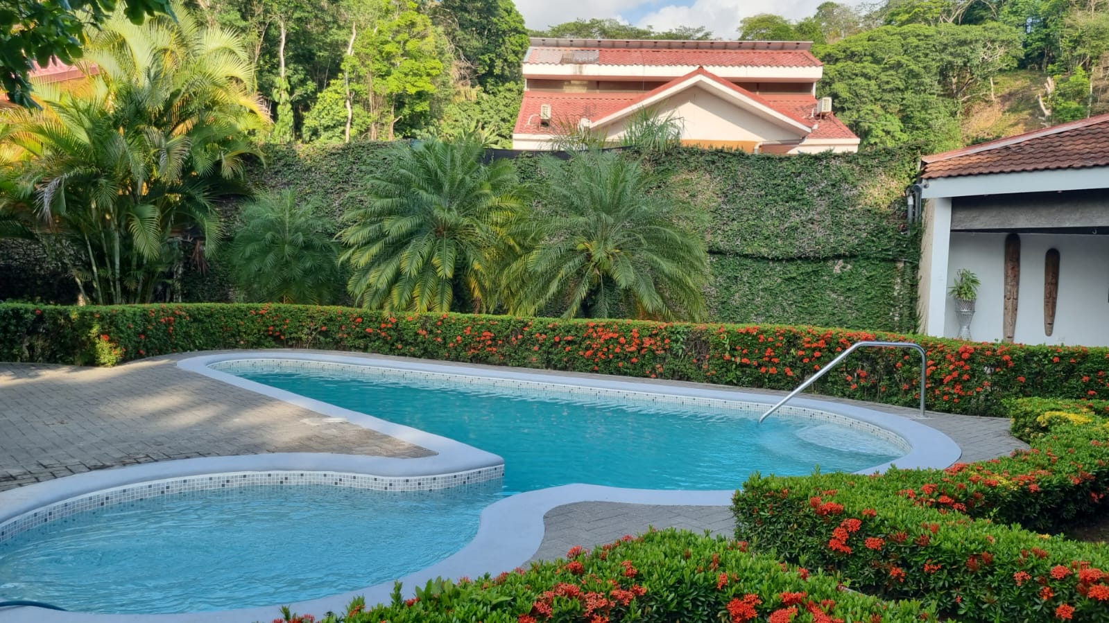 5 bed Single Family Homes For Sale in Punta Leona, Puntarenas - thumb 27