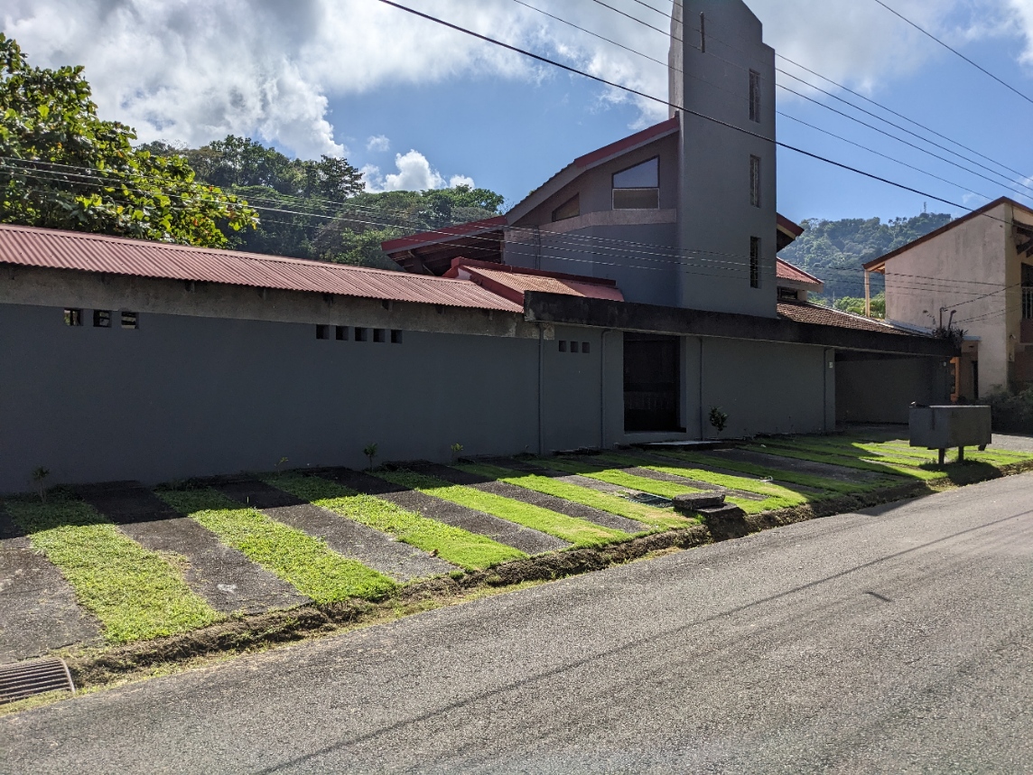 5 bed Single Family Homes For Sale in Punta Leona, Puntarenas - thumb 2