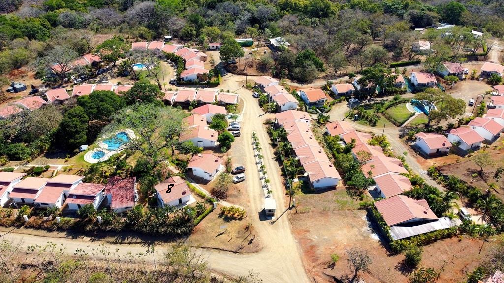 1 bed Single Family Homes For Sale in Playa Lagarto, Guanacaste - thumb 3