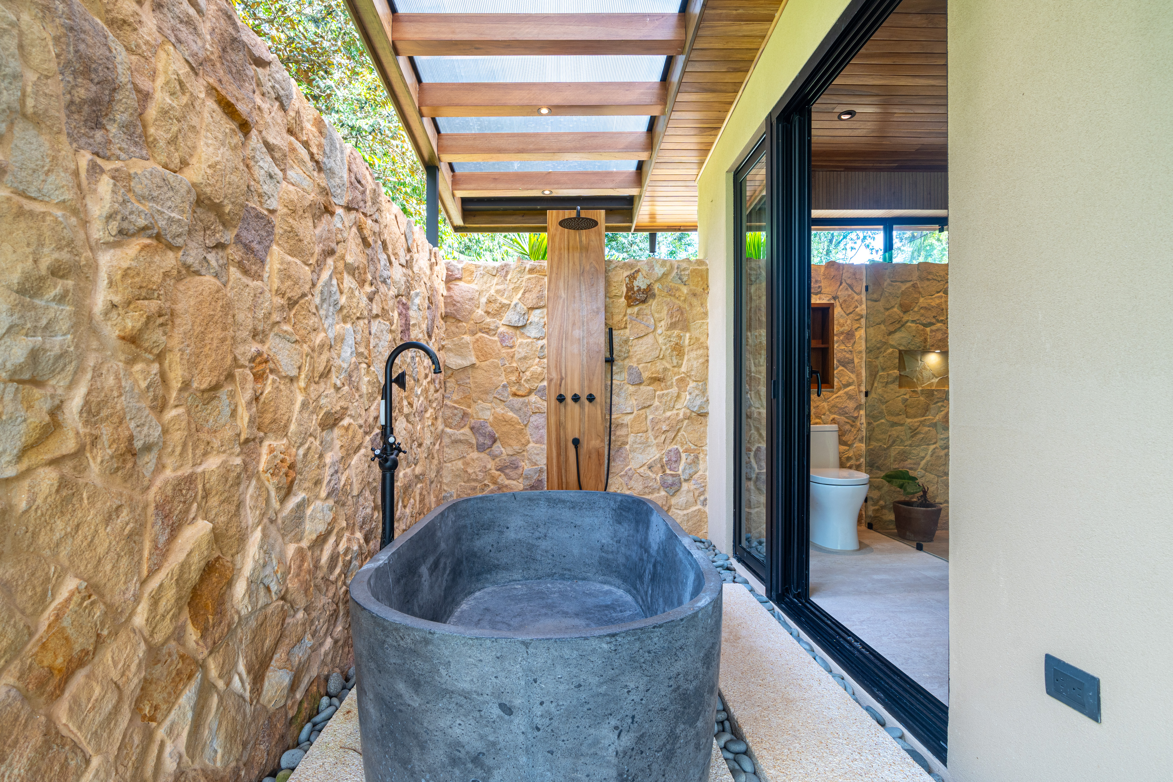 3 bed Single Family Homes For Sale in Ojochal, Puntarenas - thumb 24