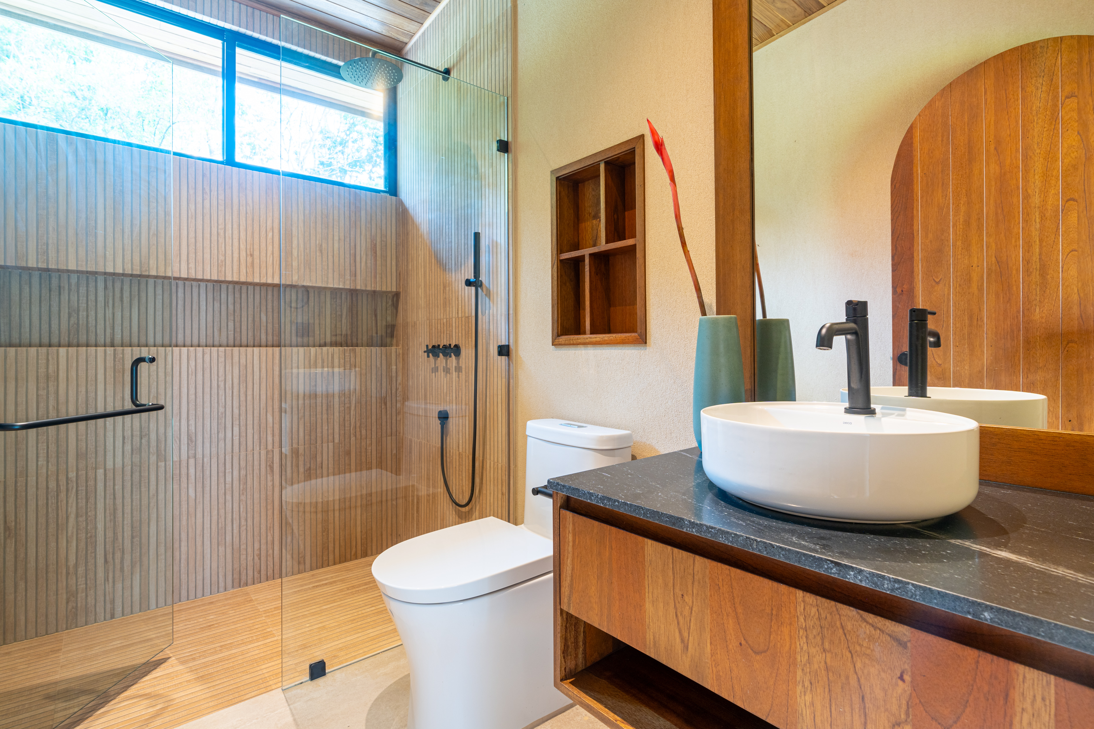 3 bed Single Family Homes For Sale in Ojochal, Puntarenas - thumb 28