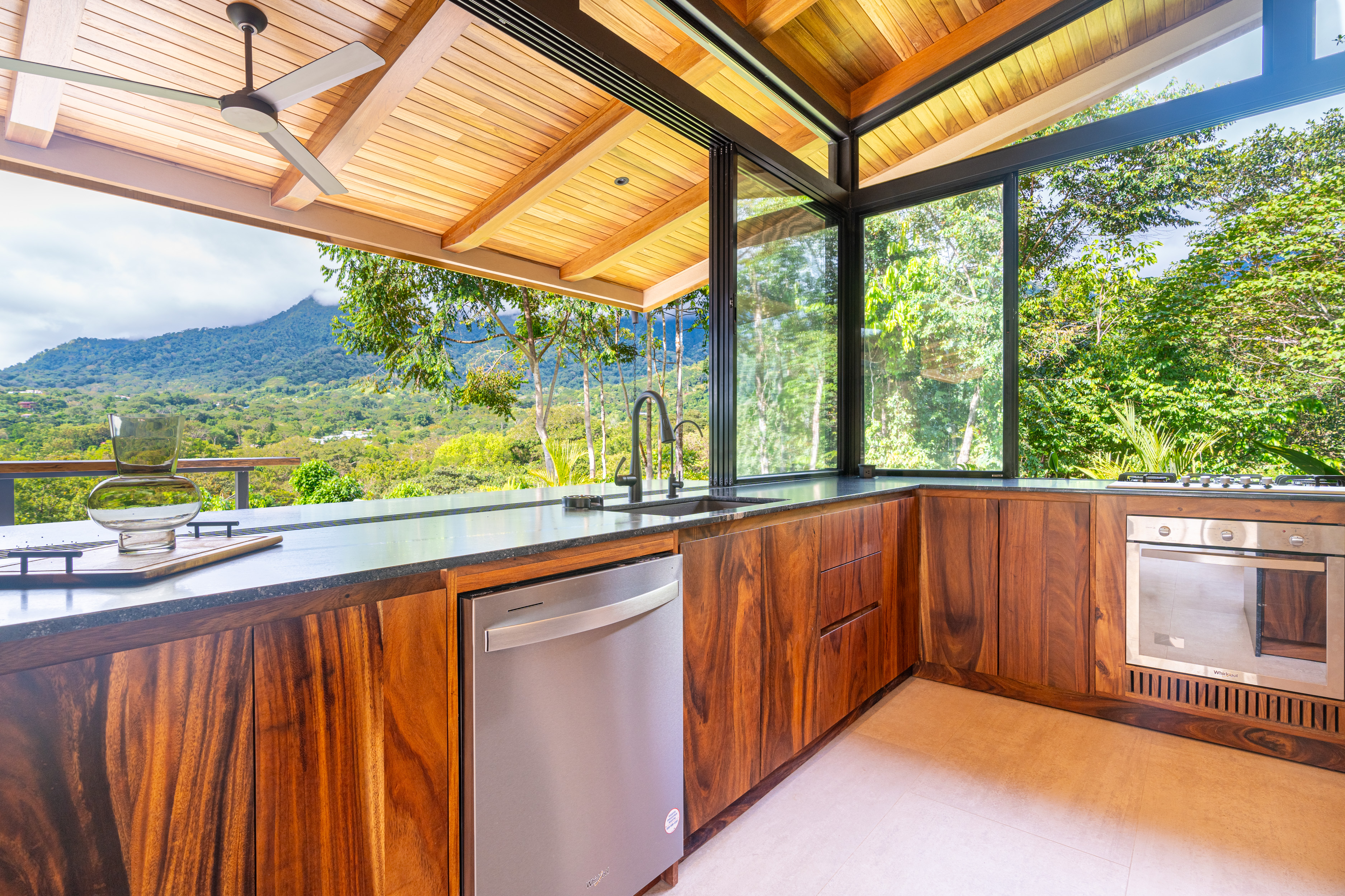 3 bed Single Family Homes For Sale in Ojochal, Puntarenas - thumb 19