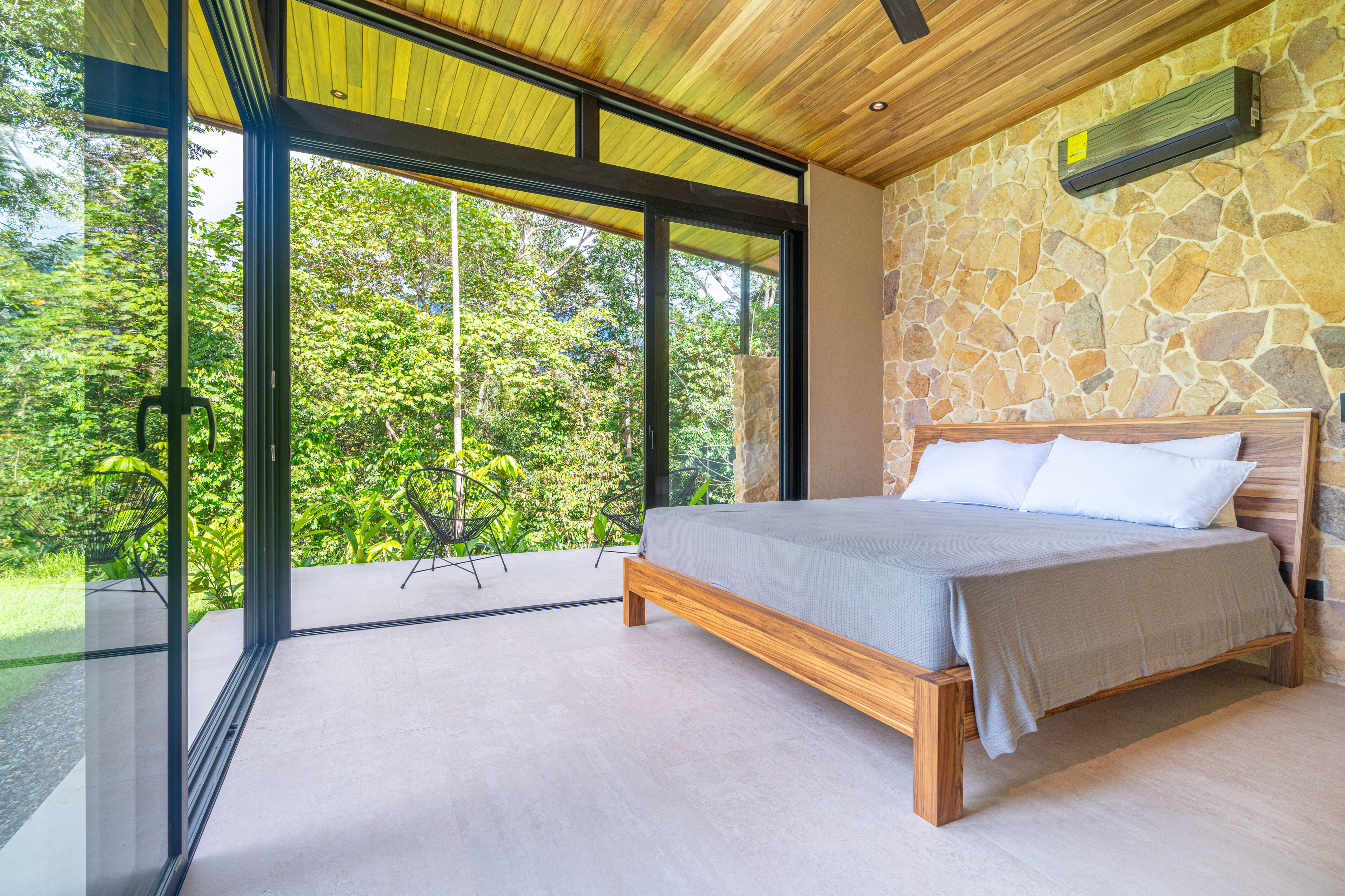 3 bed Single Family Homes For Sale in Ojochal, Puntarenas - thumb 21